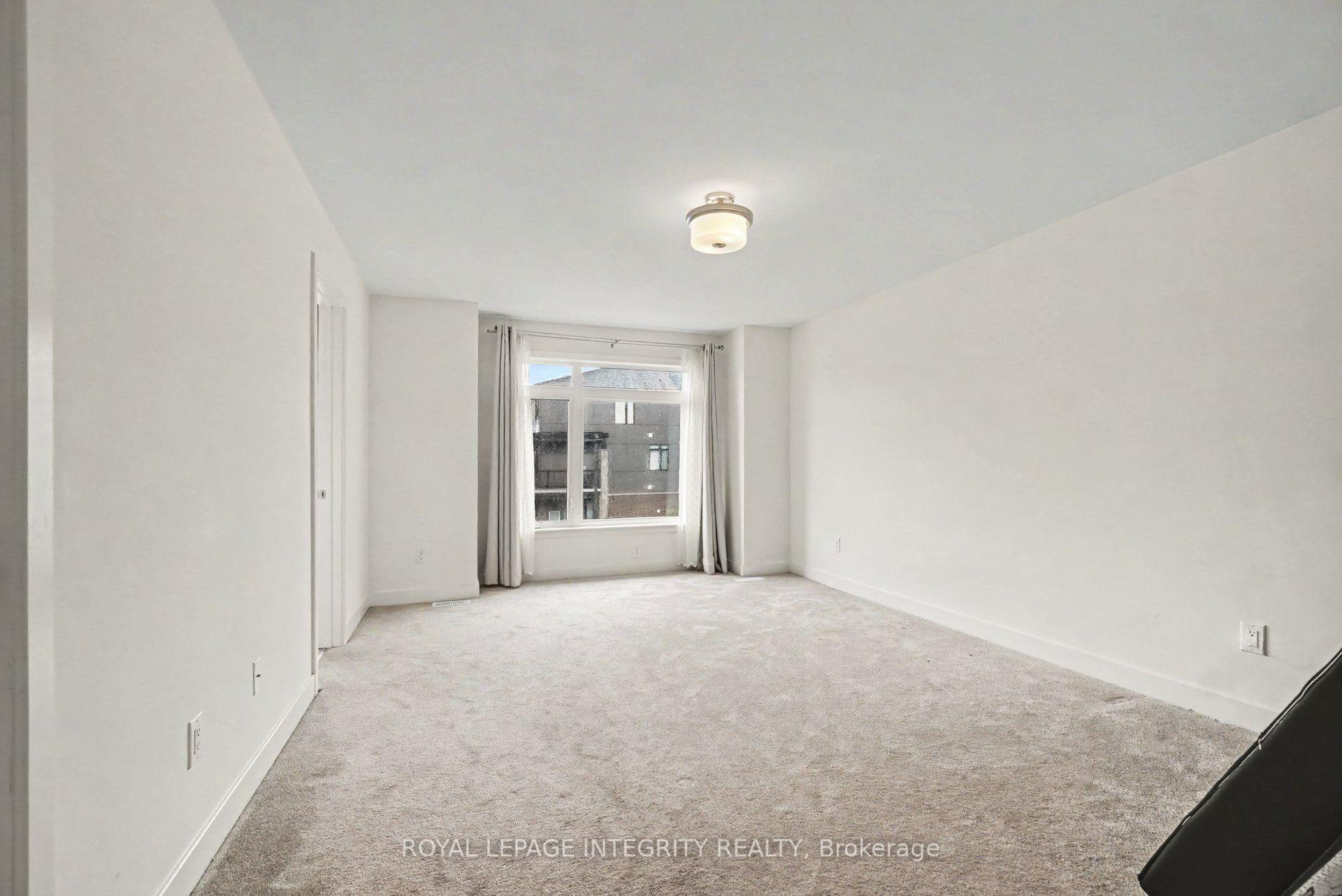 Photo 17 of 226 Monticello Avenue, Ottawa, Kanata - Emerald Meadows/Trailwest — HOMEH