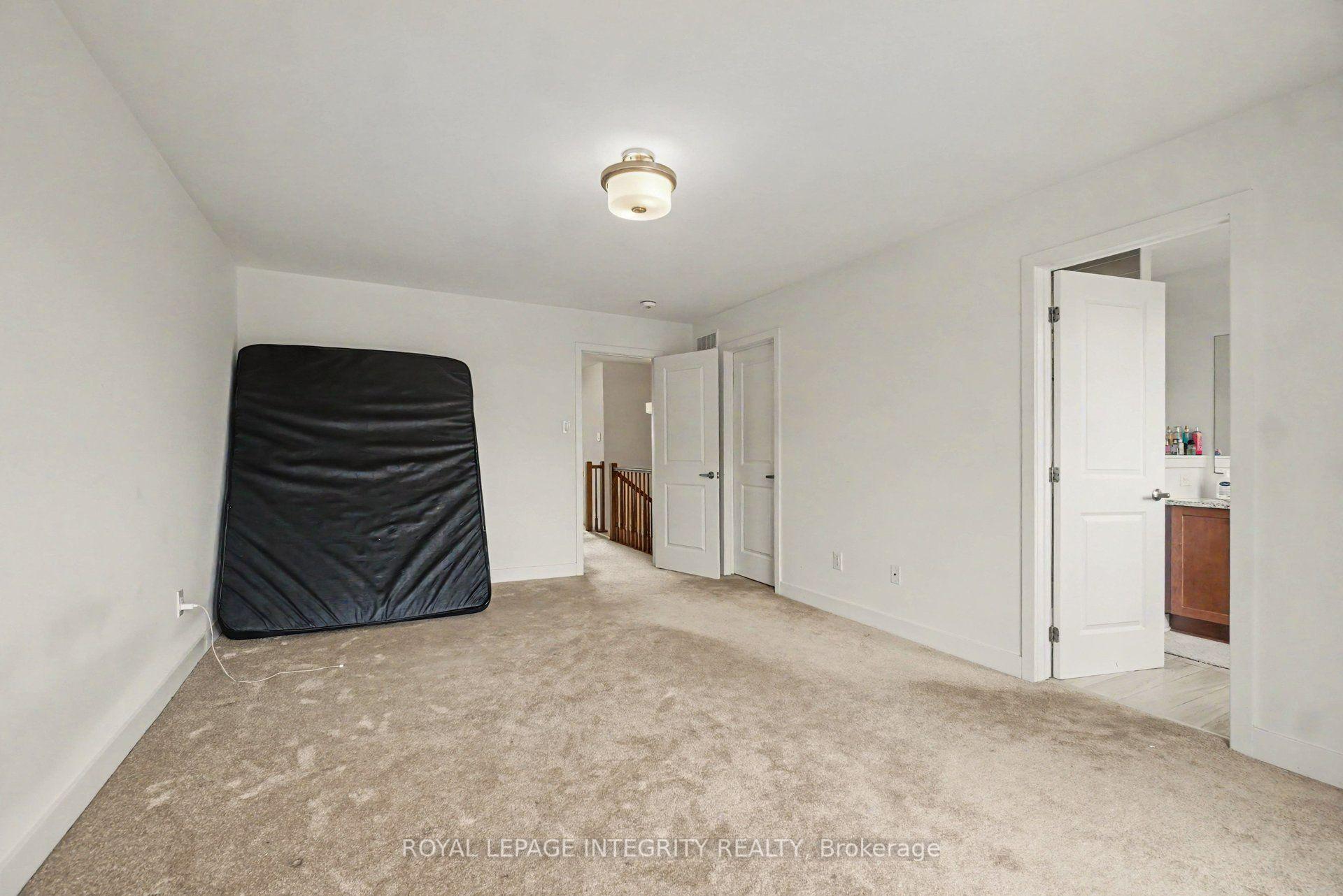 Photo 18 of 226 Monticello Avenue, Ottawa, Kanata - Emerald Meadows/Trailwest — HOMEH