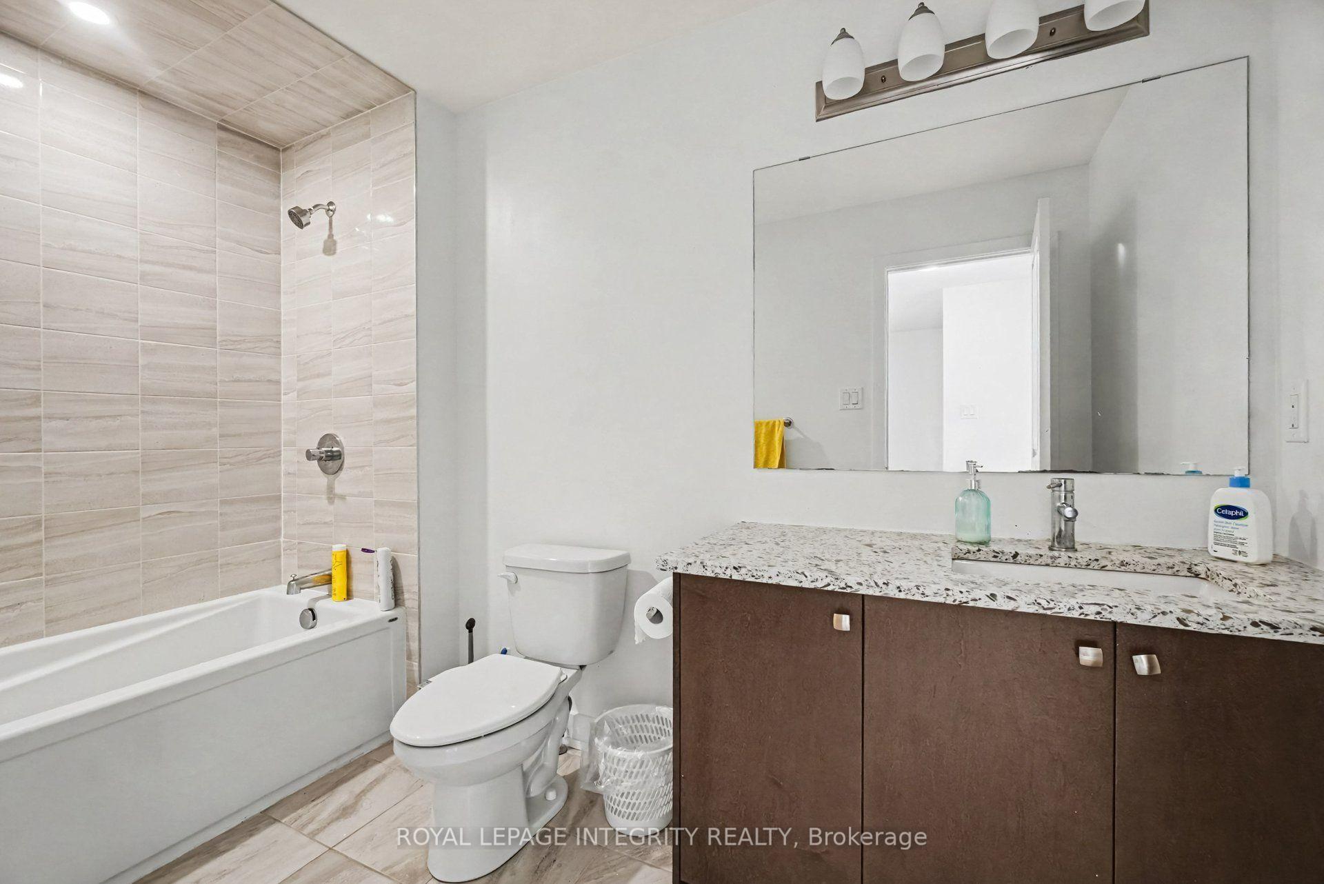 Photo 23 of 226 Monticello Avenue, Ottawa, Kanata - Emerald Meadows/Trailwest — HOMEH