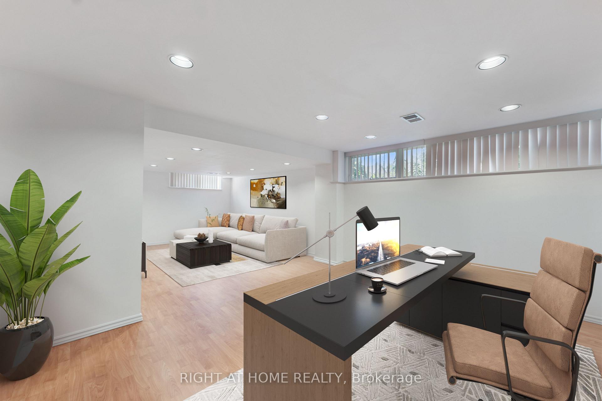 Photo 26 of 49 Tottenham Road, North York, Banbury-Don Mills — HOMEH