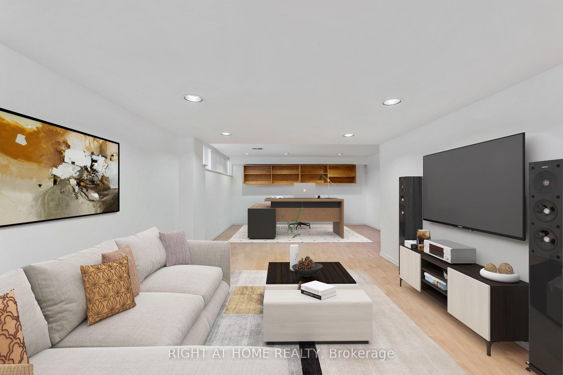 Photo 27 of 49 Tottenham Road, North York, Banbury-Don Mills — HOMEH