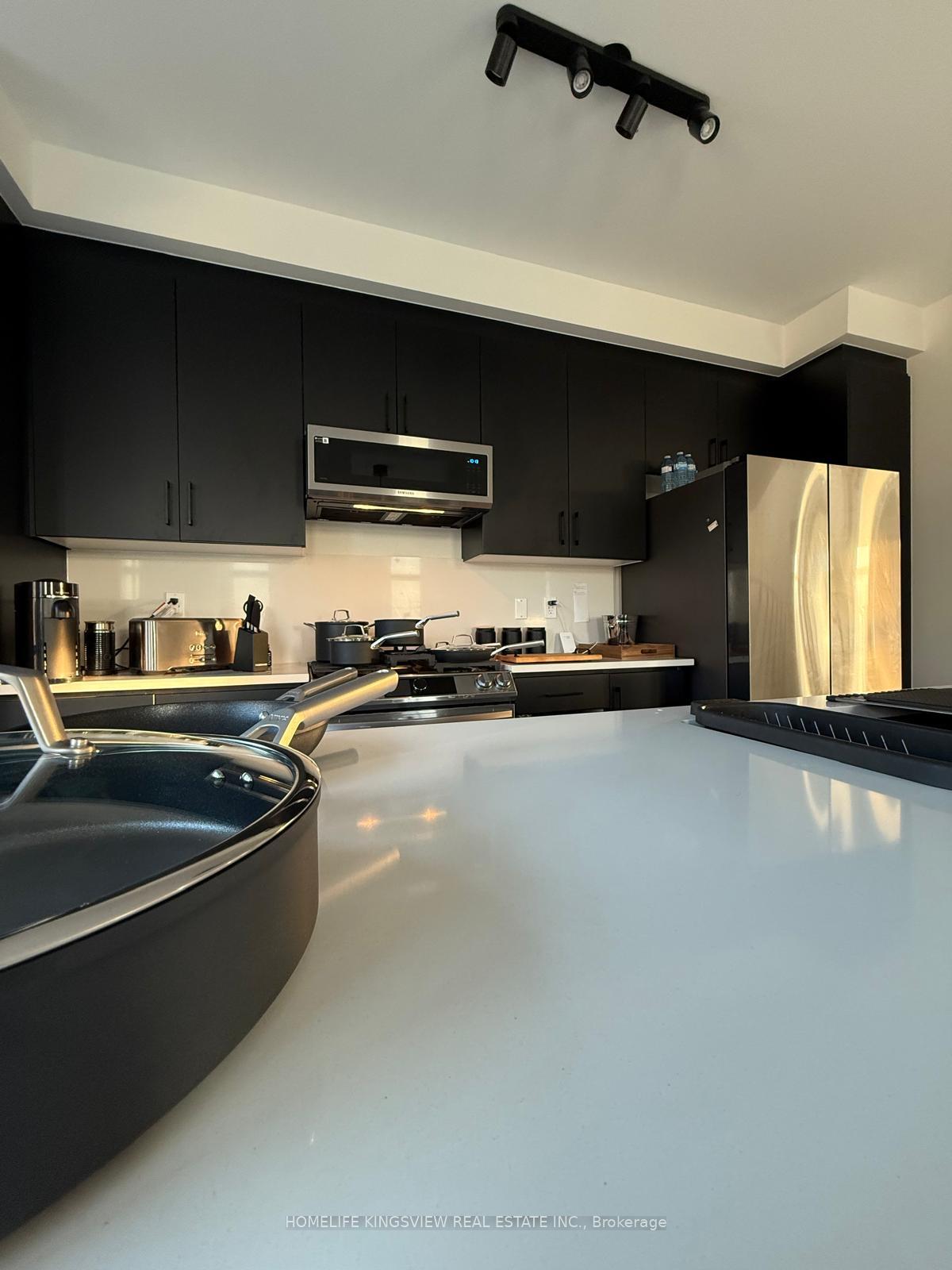 Photo 8 of 496 Provident Way, Hamilton, Mount Hope — HOMEH