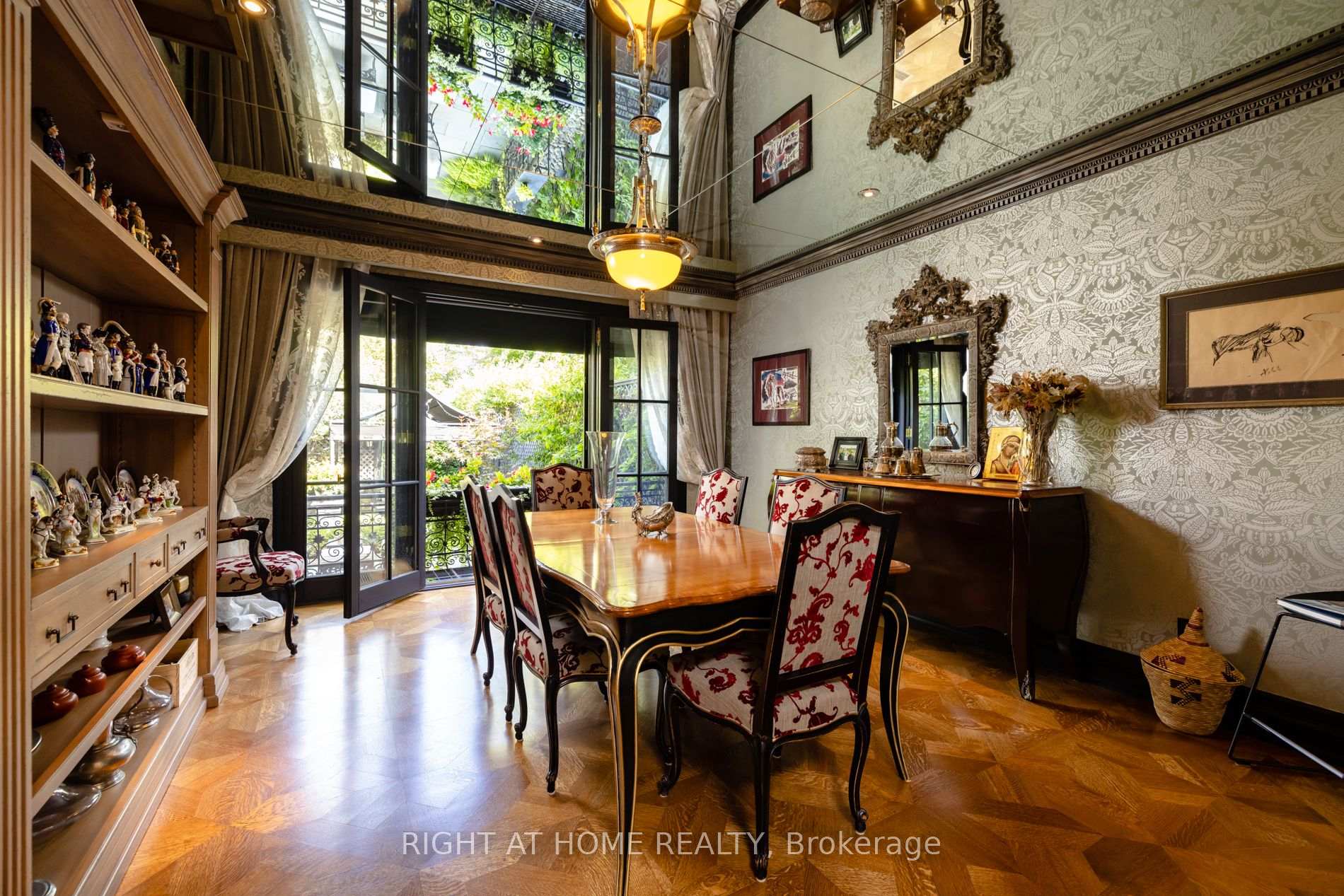 Photo 10 of 51 Hazelton Avenue, Toronto, The Annex — HOMEH