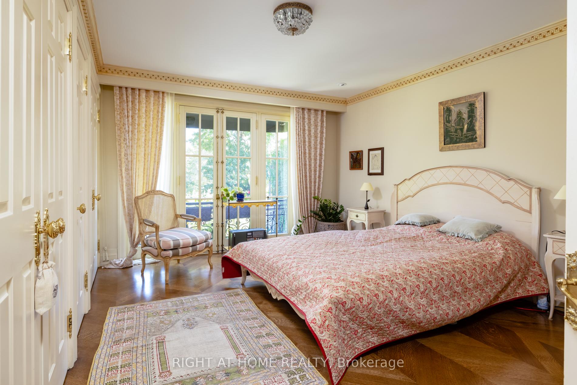 Photo 15 of 51 Hazelton Avenue, Toronto, The Annex — HOMEH