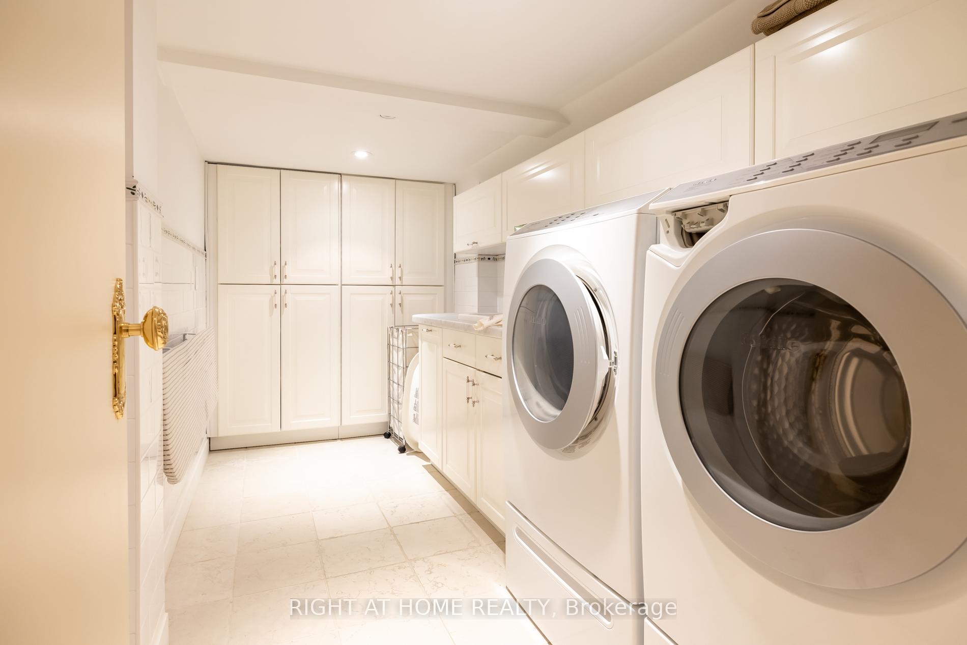 Photo 28 of 51 Hazelton Avenue, Toronto, The Annex — HOMEH