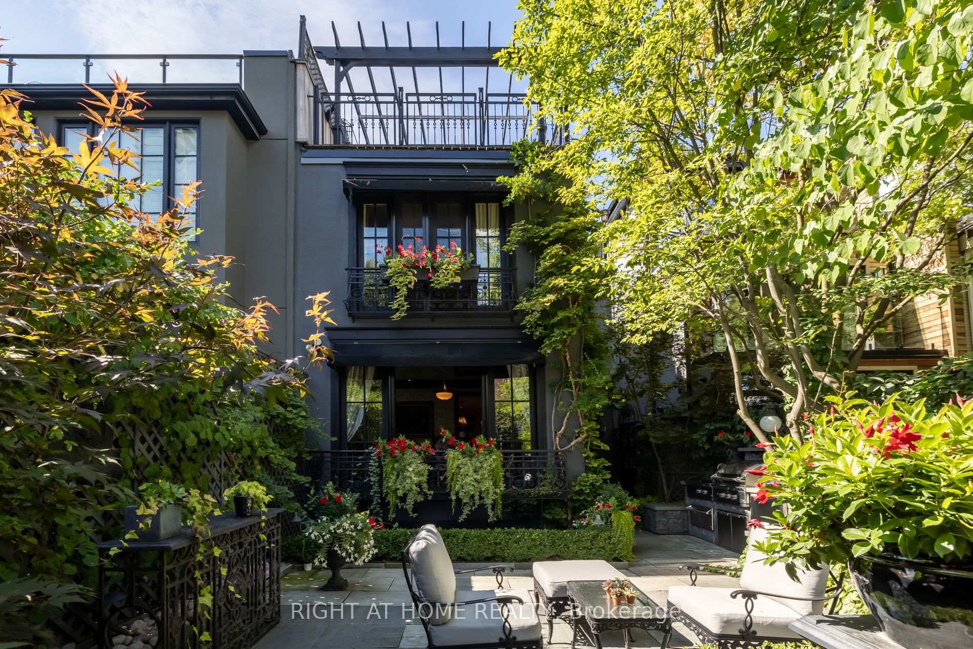 Photo 30 of 51 Hazelton Avenue, Toronto, The Annex — HOMEH