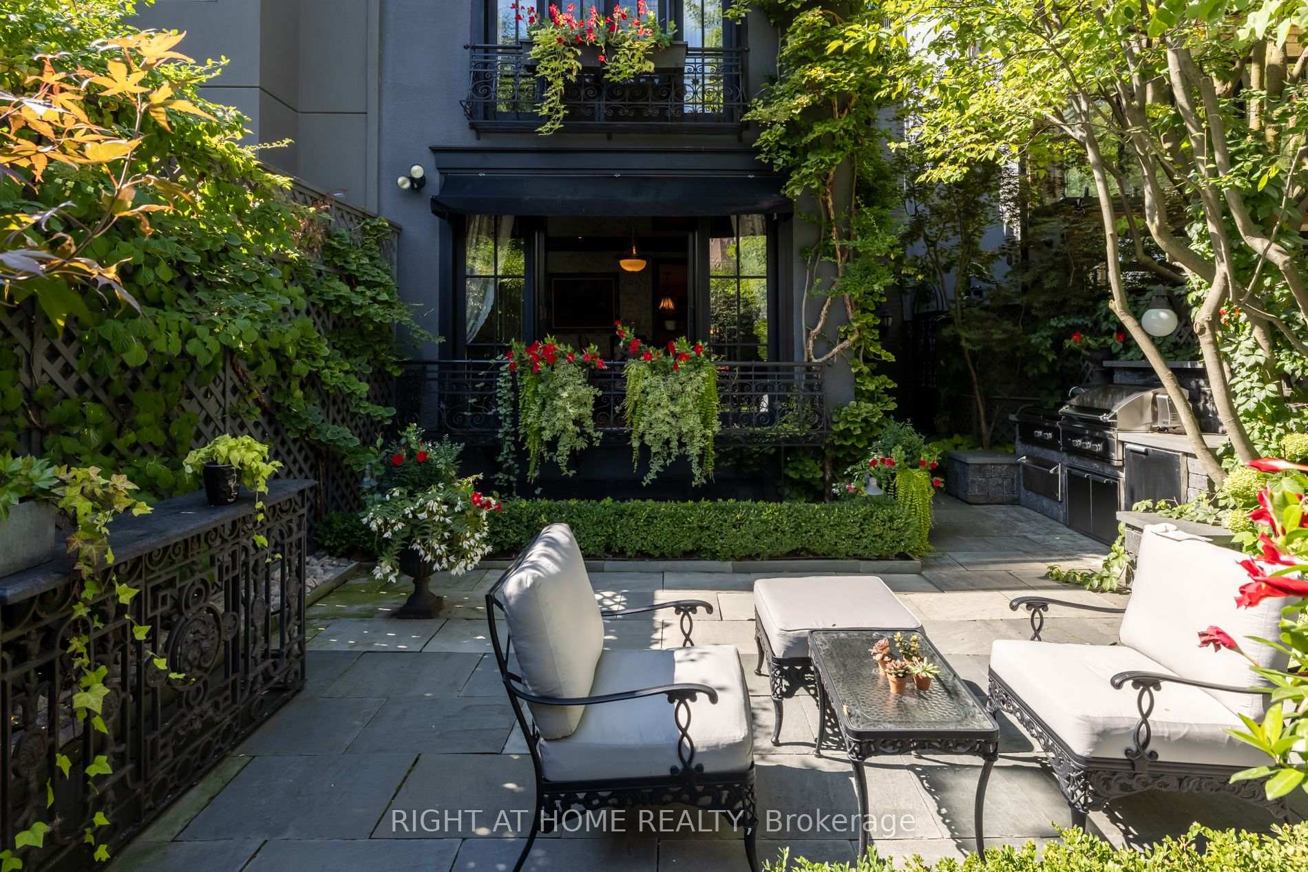 Photo 31 of 51 Hazelton Avenue, Toronto, The Annex — HOMEH