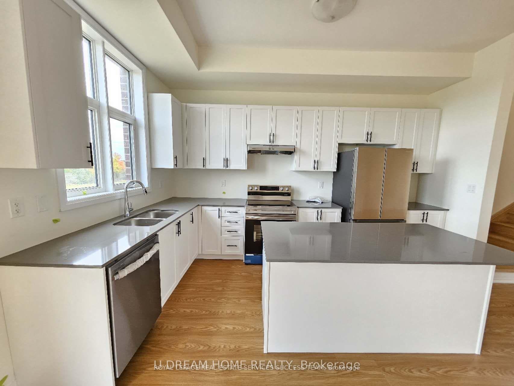 Photo 1 of 75 Millman Lane, Richmond Hill, Rural Richmond Hill — HOMEH