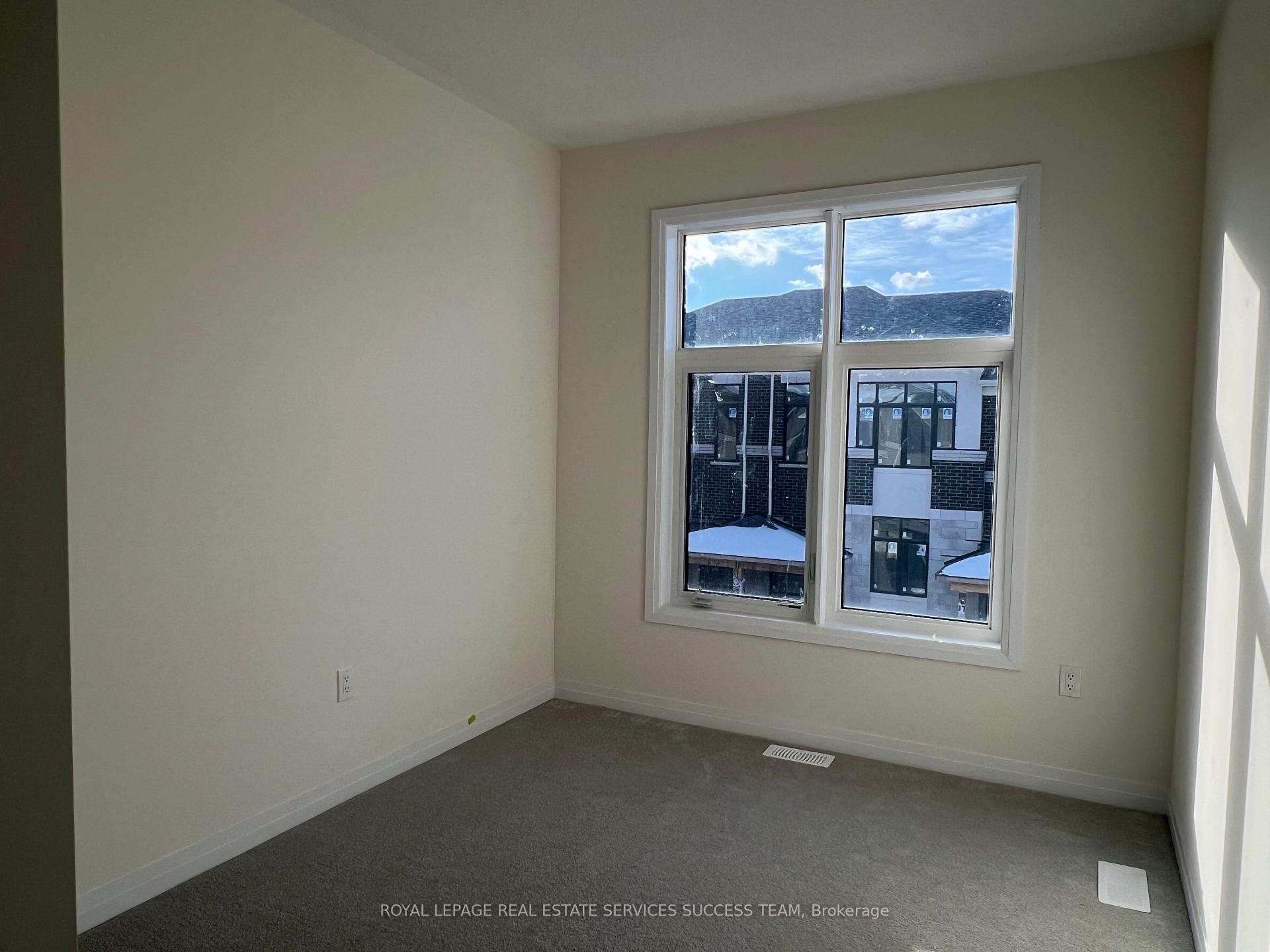 Photo 7 of 75 Millman Lane, Richmond Hill, Rural Richmond Hill — HOMEH