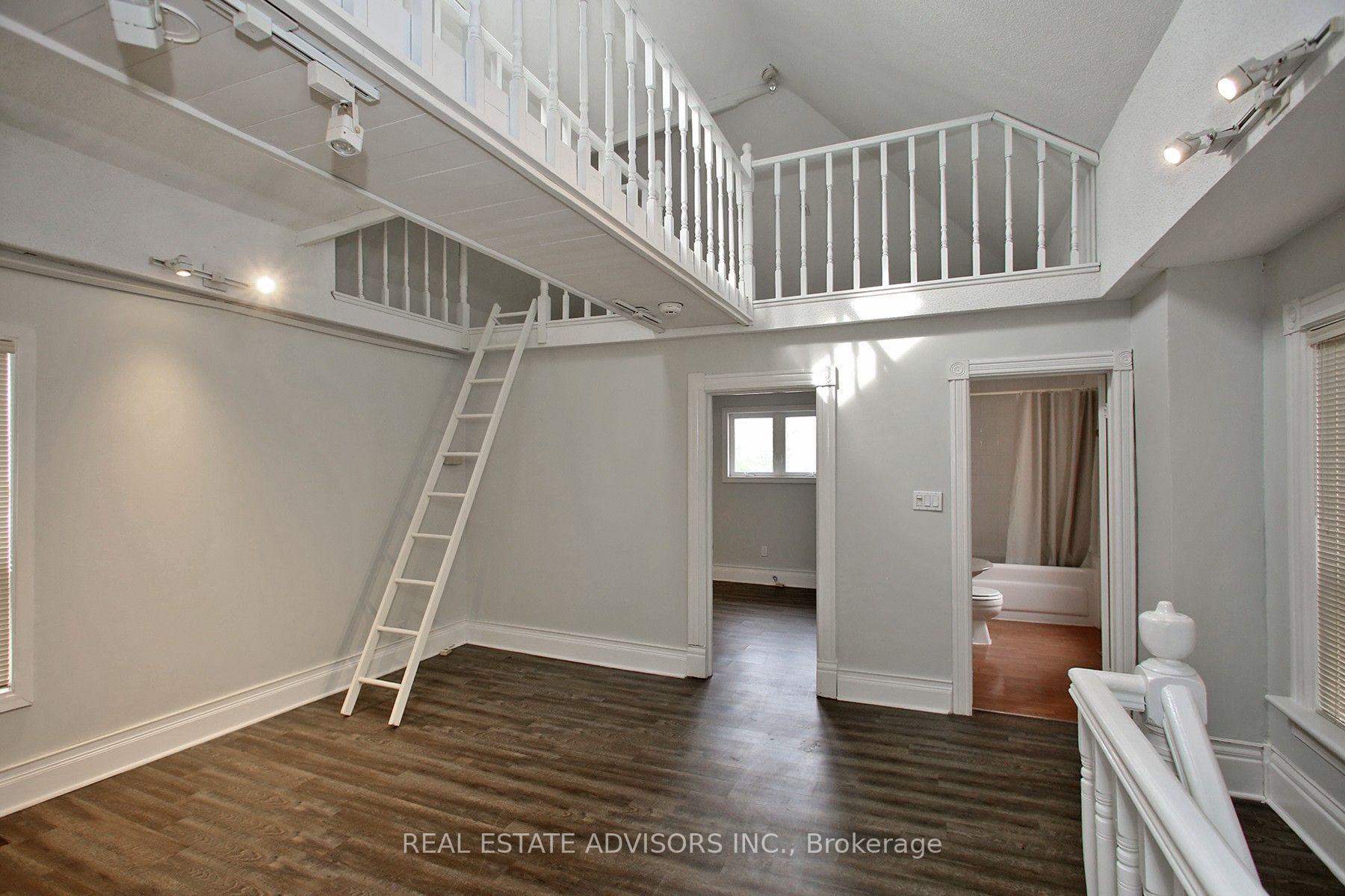 Photo 15 of 7924 Kipling Avenue, Vaughan, West Woodbridge — HOMEH