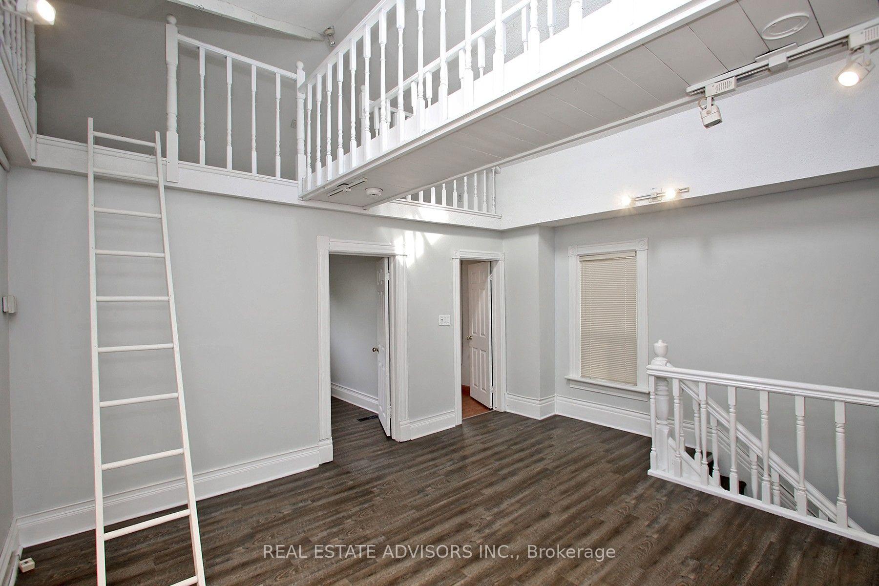 Photo 18 of 7924 Kipling Avenue, Vaughan, West Woodbridge — HOMEH