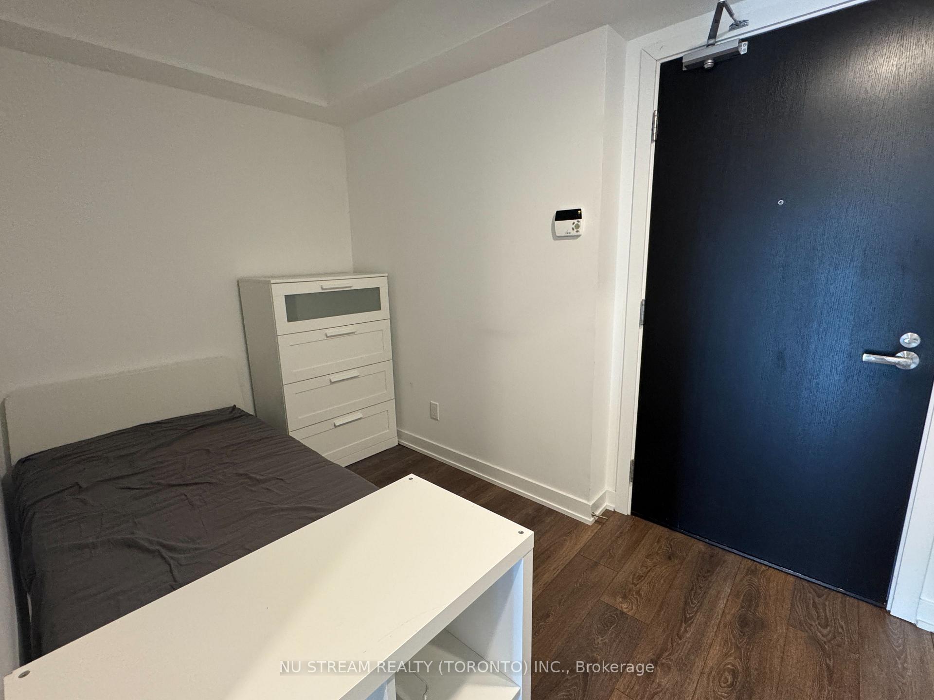 Photo 11 of Unit 1710, 501 Yonge Street, Toronto, Church-Yonge Corridor — HOMEH