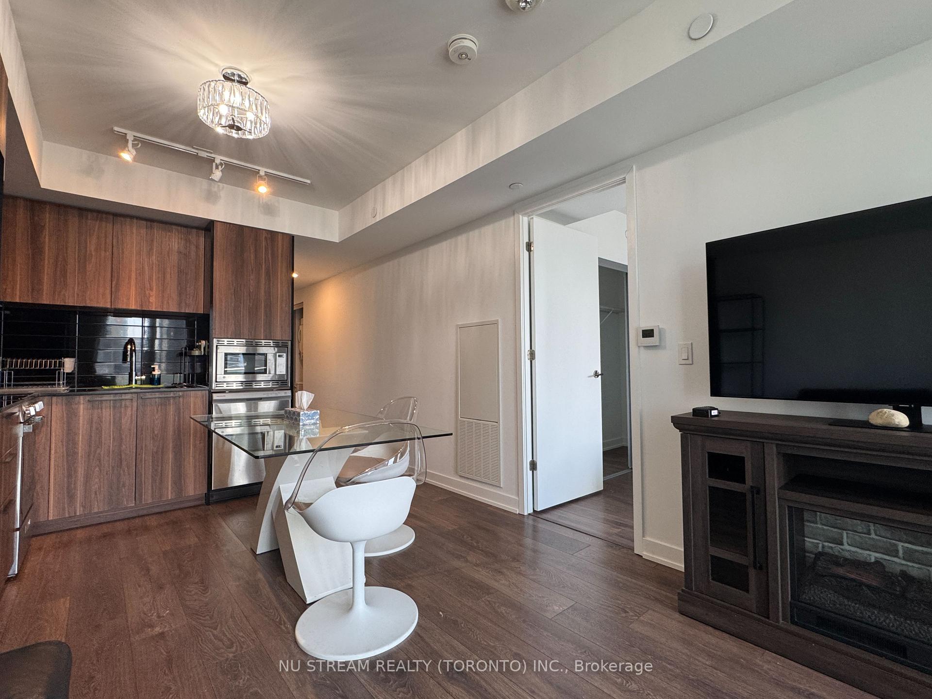 Photo 19 of Unit 1710, 501 Yonge Street, Toronto, Church-Yonge Corridor — HOMEH
