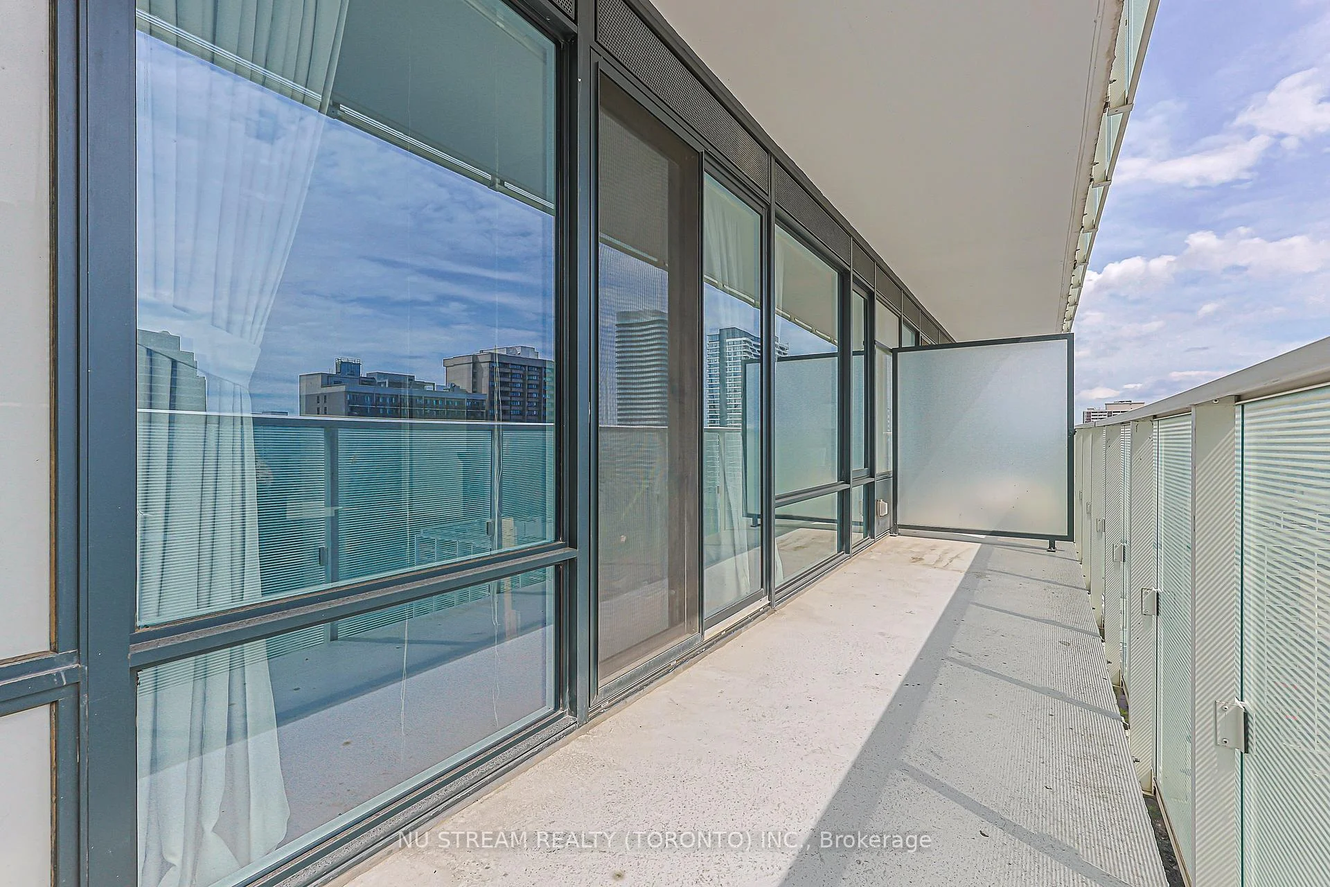 Photo 38 of Unit 1710, 501 Yonge Street, Toronto, Church-Yonge Corridor — HOMEH