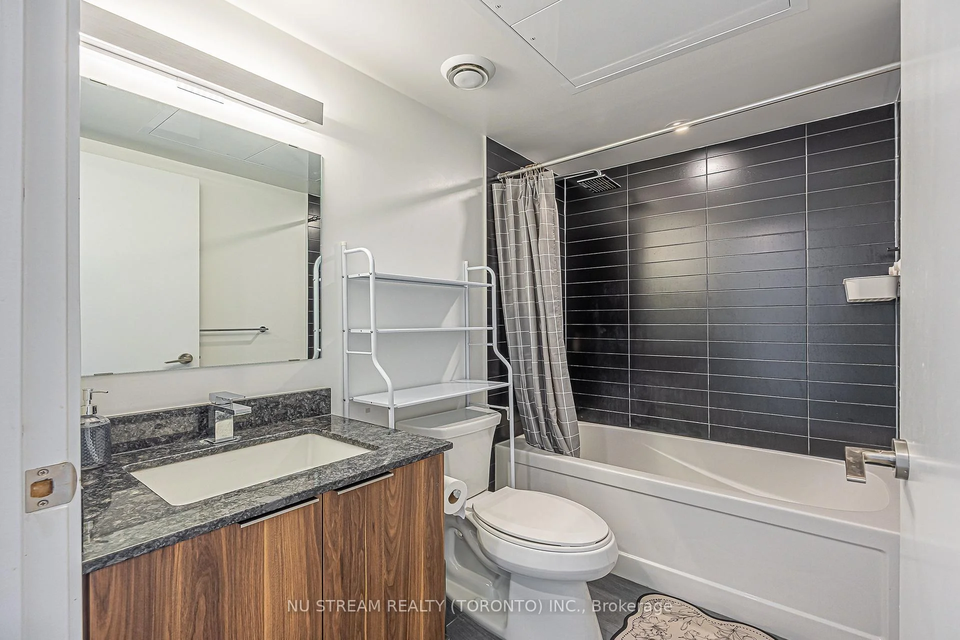 Photo 51 of Unit 1710, 501 Yonge Street, Toronto, Church-Yonge Corridor — HOMEH