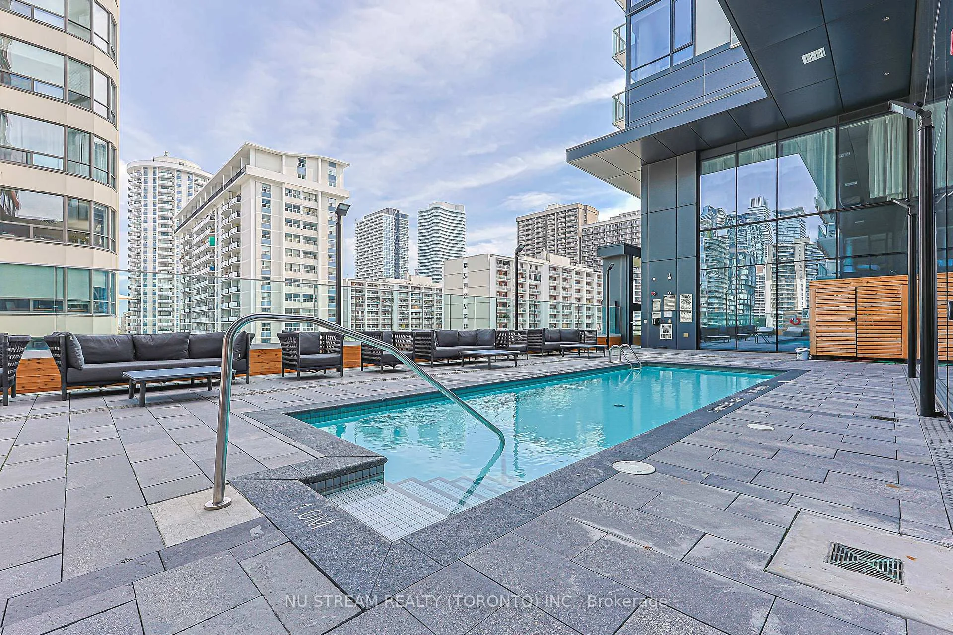 Photo 60 of Unit 1710, 501 Yonge Street, Toronto, Church-Yonge Corridor — HOMEH