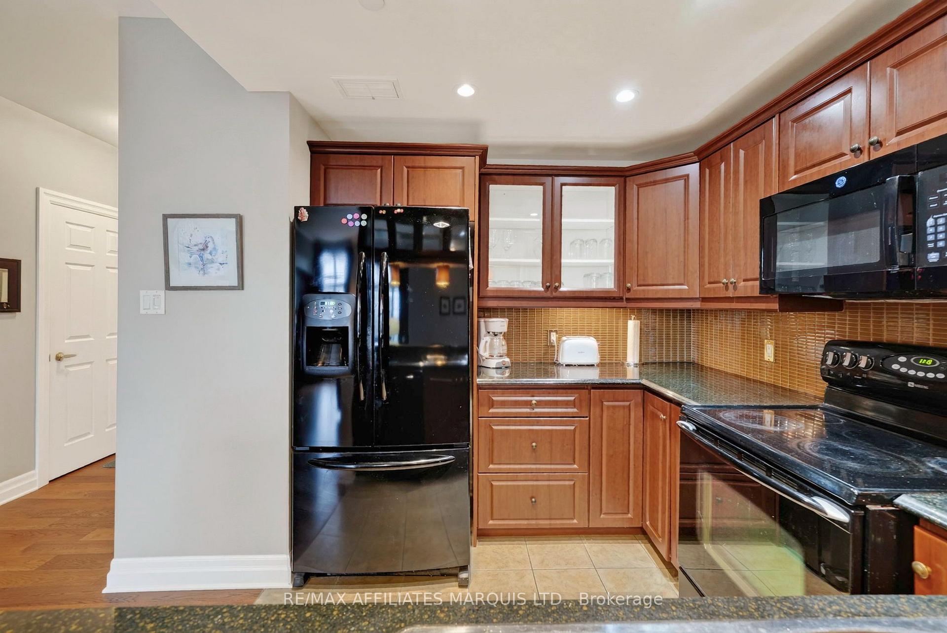 Photo 16 of Unit 402, 341 Water Street W, Cornwall, Cornwall — HOMEH