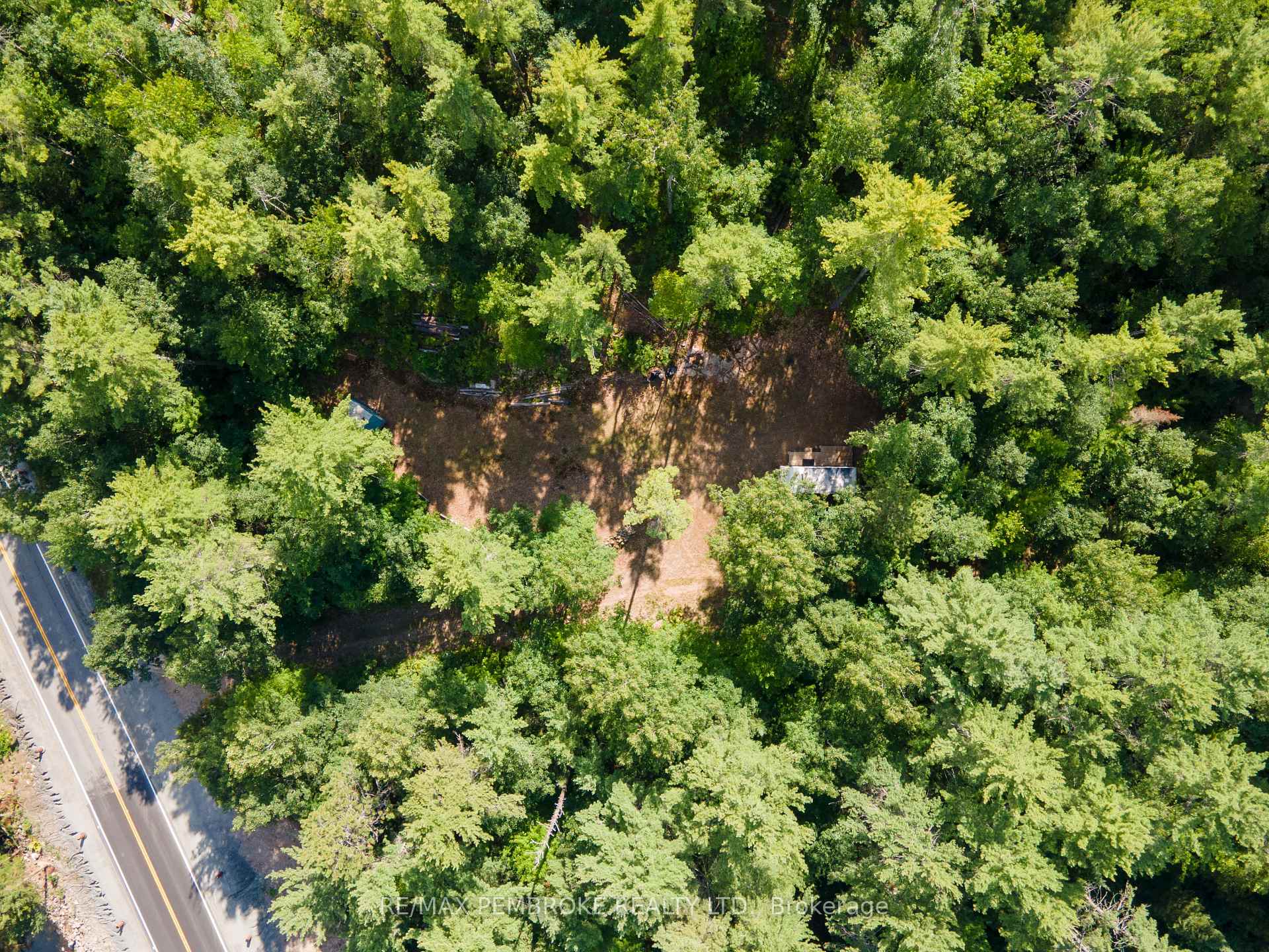 Photo of 5032 Round Lake Road