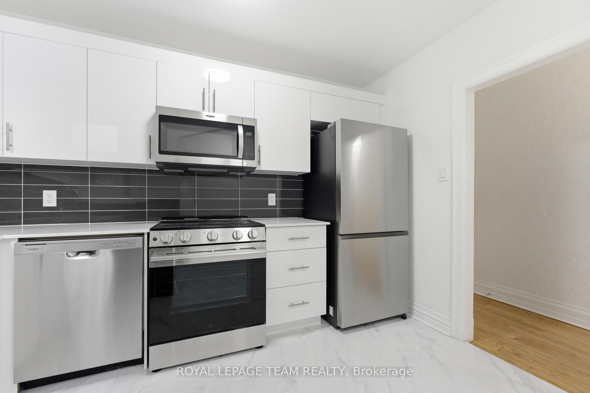 Photo 9 of Unit 30, 235 Cooper Street, Ottawa, Ottawa Centre — HOMEH