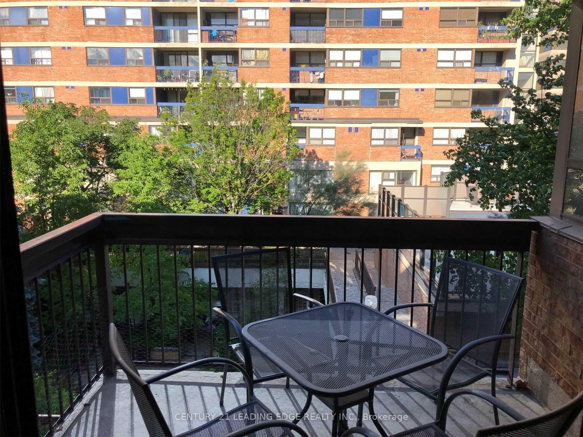 Photo 5 of Unit 461, 49 Mccaul Street, Toronto, Kensington-Chinatown — HOMEH