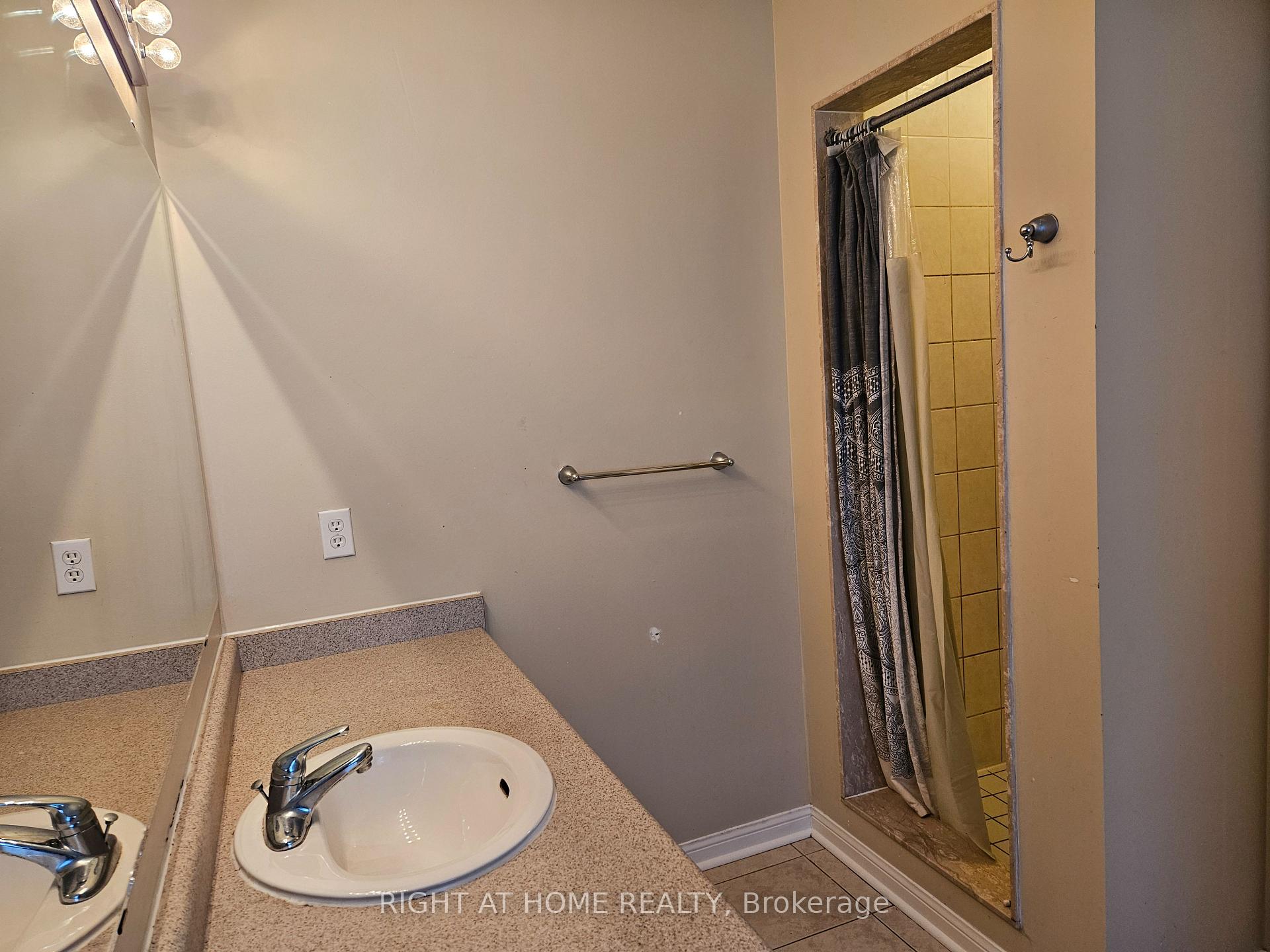 Photo 16 of 1020 Yates Drive, Milton, Beaty — HOMEH