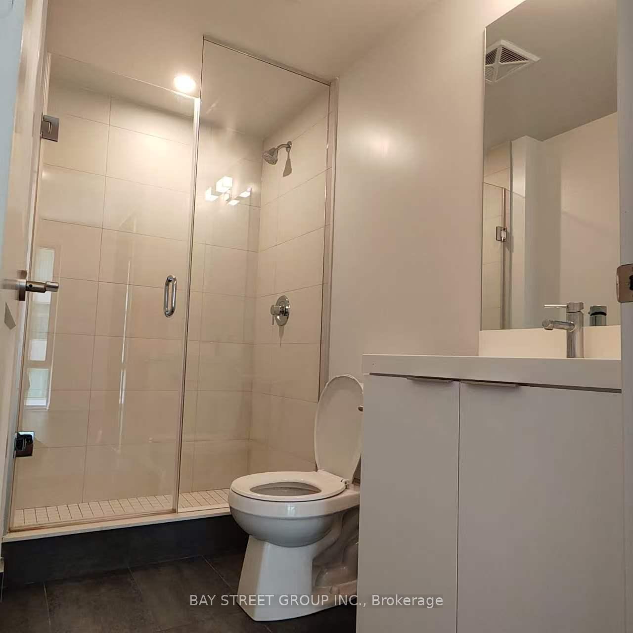 Photo 11 of Unit 1612, 8 Widmer Street, Toronto, Waterfront Communities — HOMEH