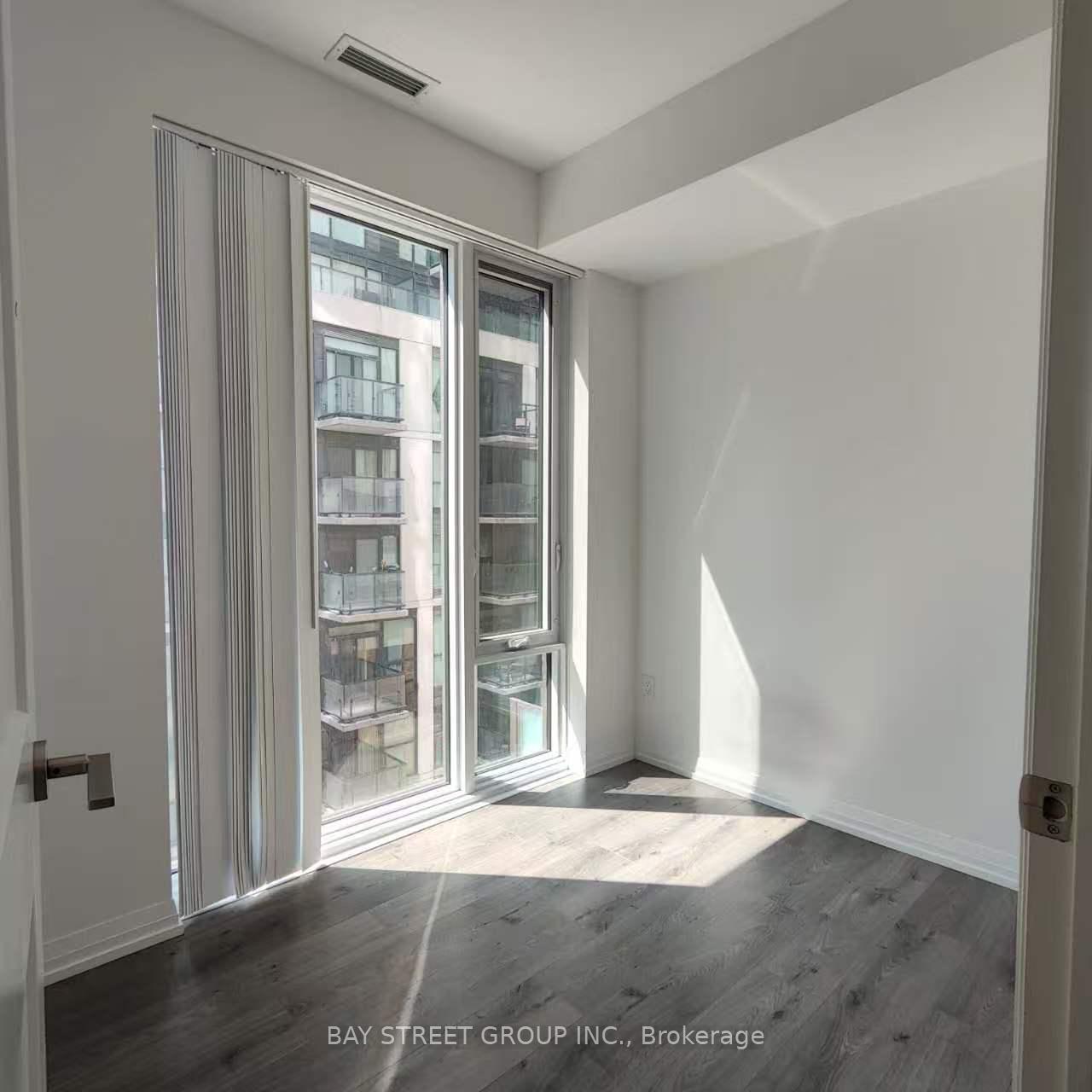 Photo 14 of Unit 1612, 8 Widmer Street, Toronto, Waterfront Communities — HOMEH