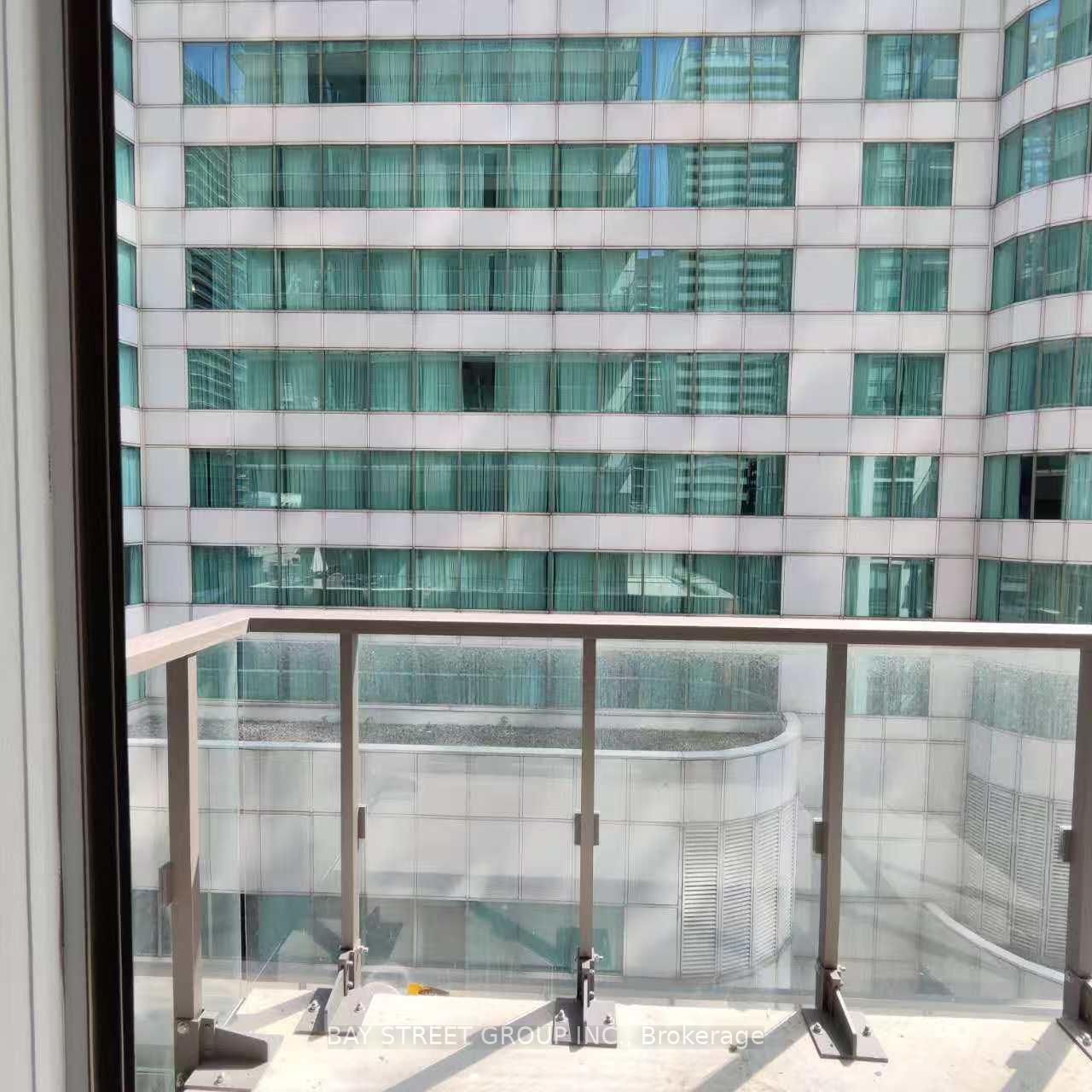 Photo 27 of Unit 1612, 8 Widmer Street, Toronto, Waterfront Communities — HOMEH