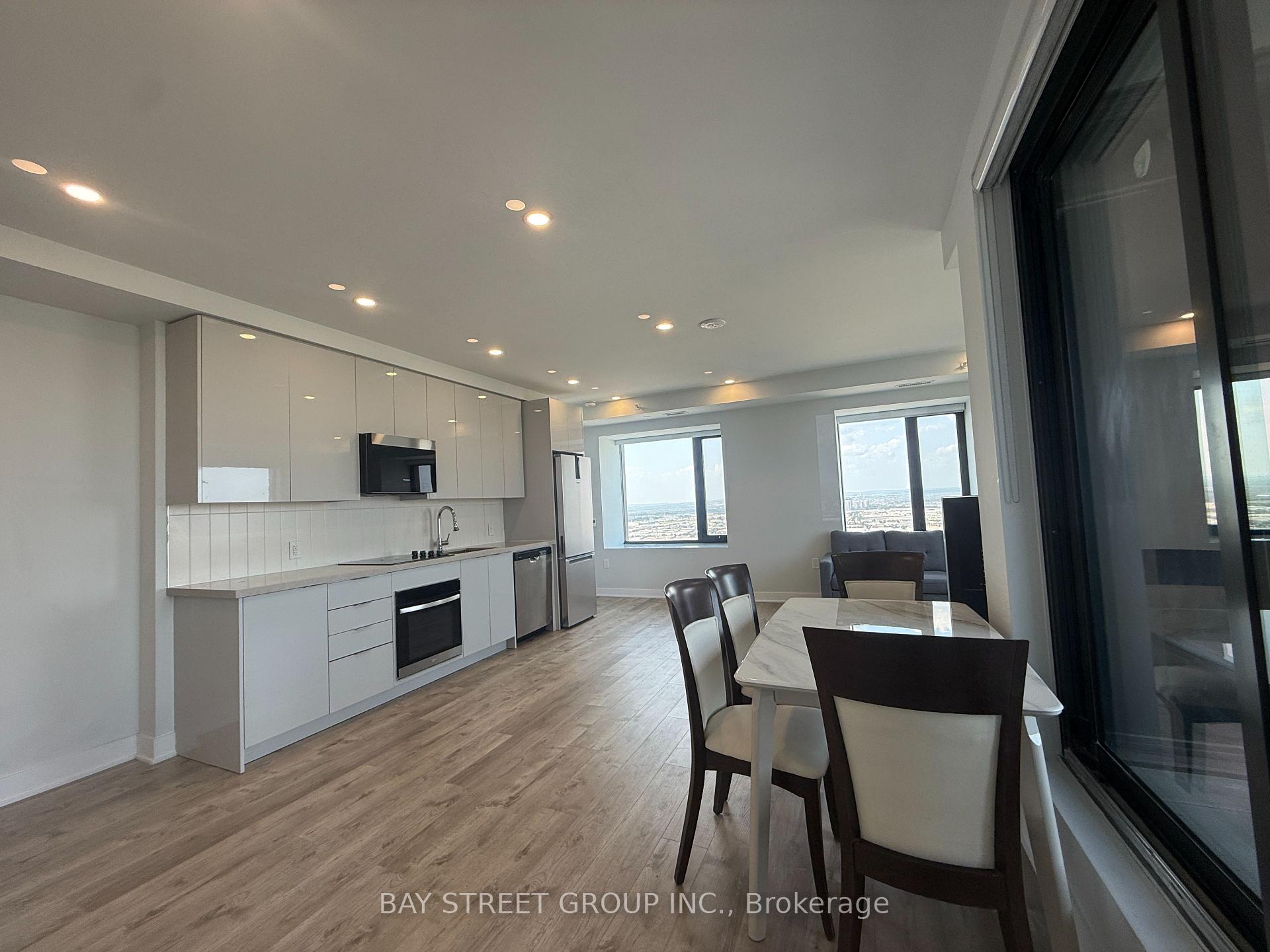 Photo 6 of Unit 4607, 2920 Highway 7, Vaughan, Concord — HOMEH