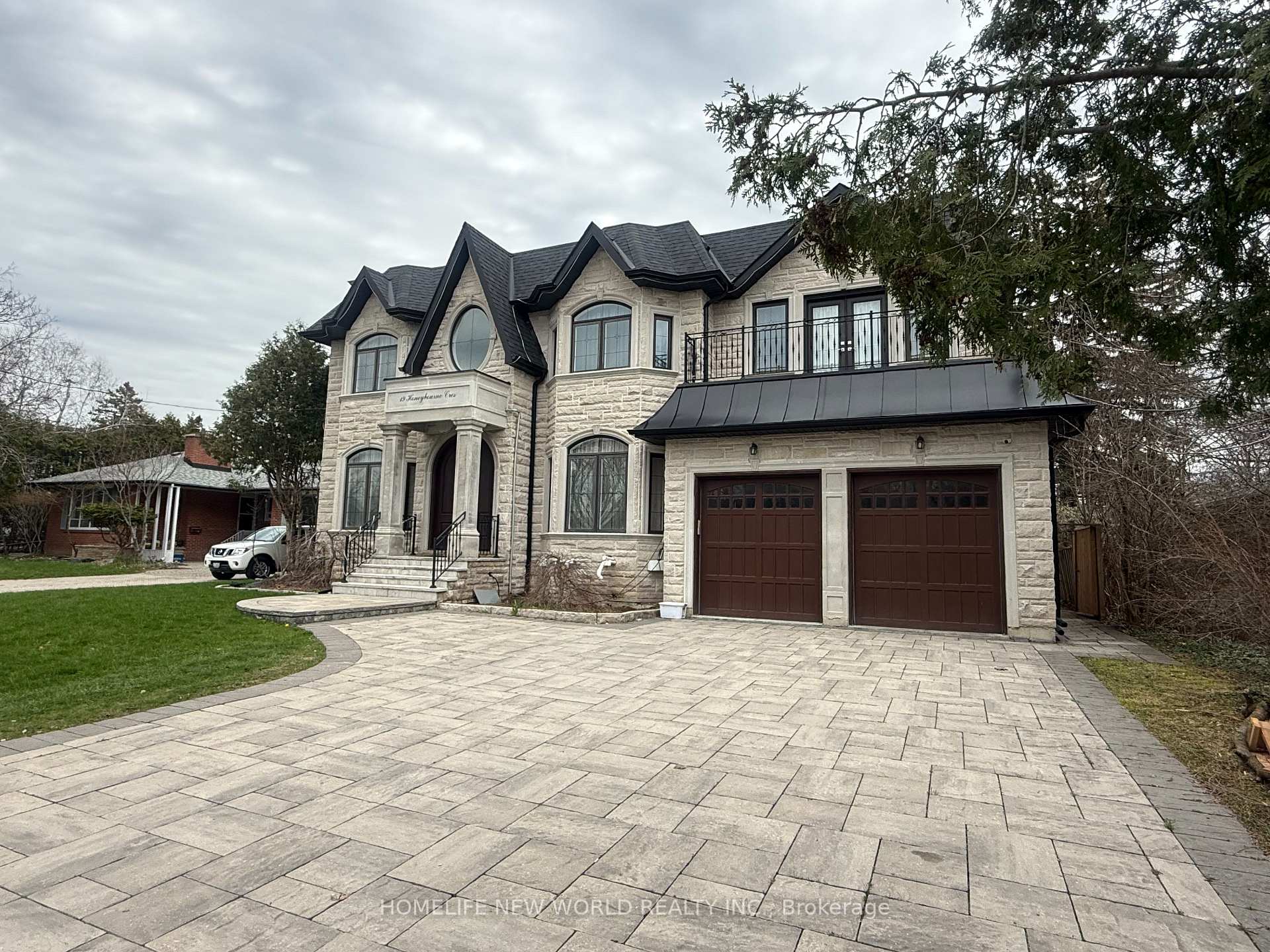 Photo of Unit bsmt, 19 Honeybourne Crescent