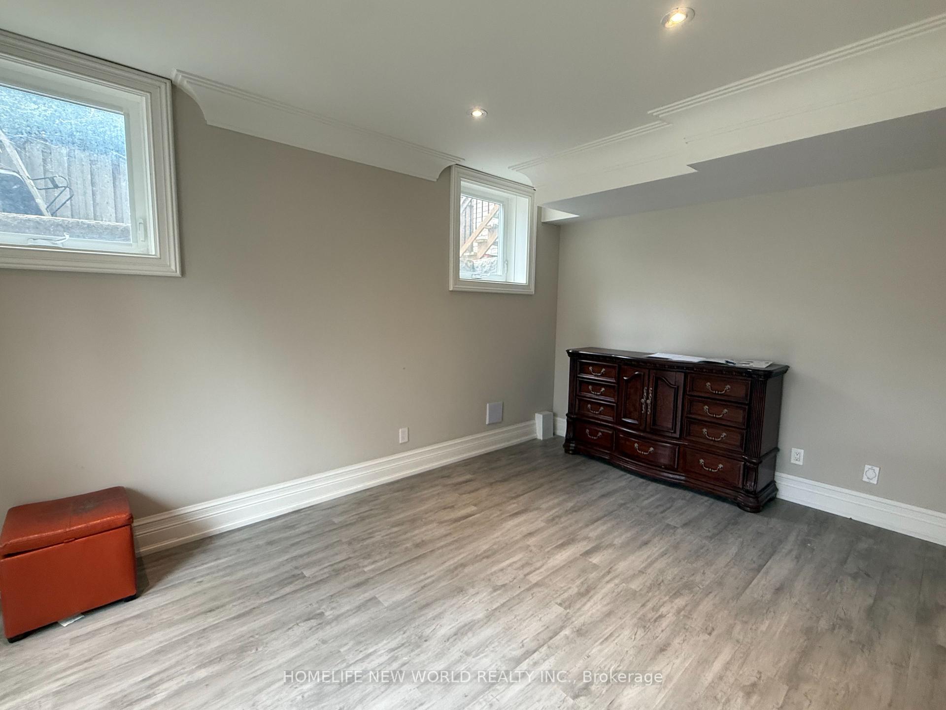 Photo 13 of Unit bsmt, 19 Honeybourne Crescent, Markham, Bullock — HOMEH