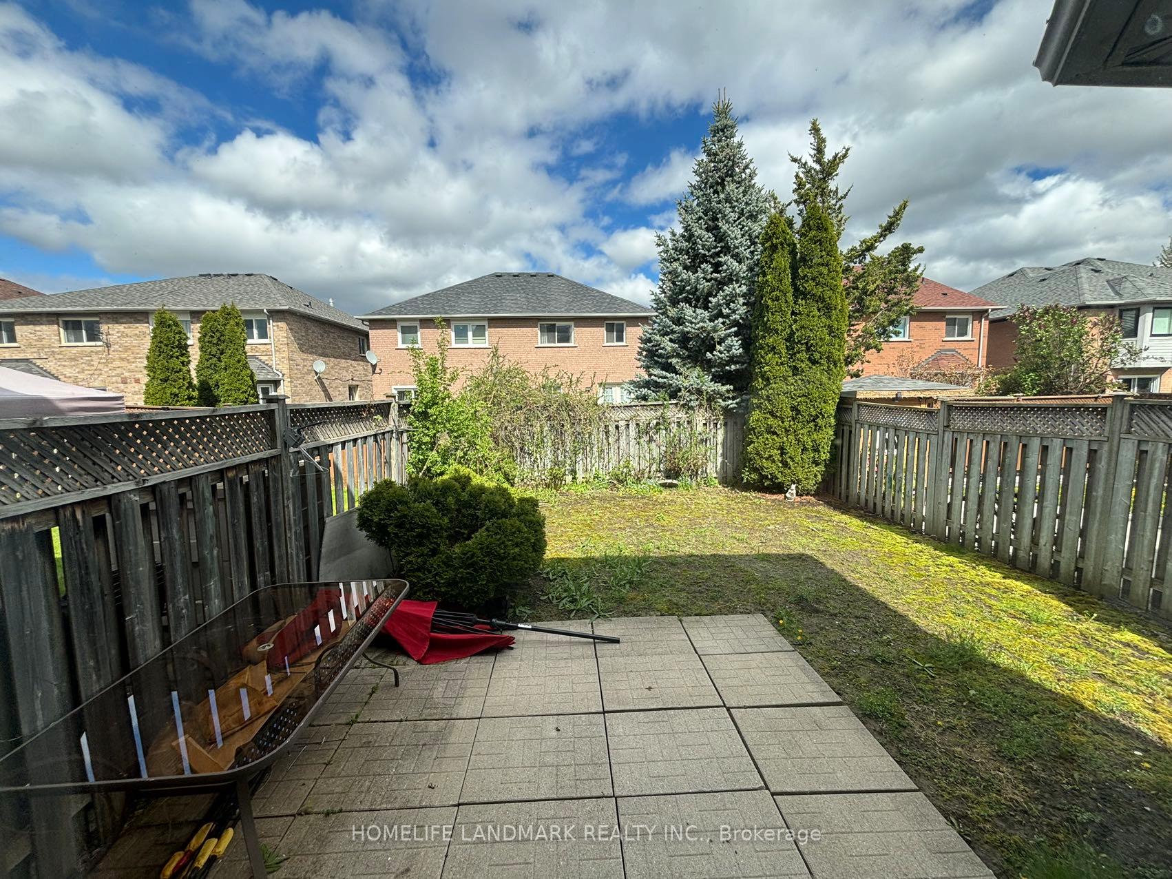Photo 20 of 9 Baltic Street, Richmond Hill, Langstaff — HOMEH
