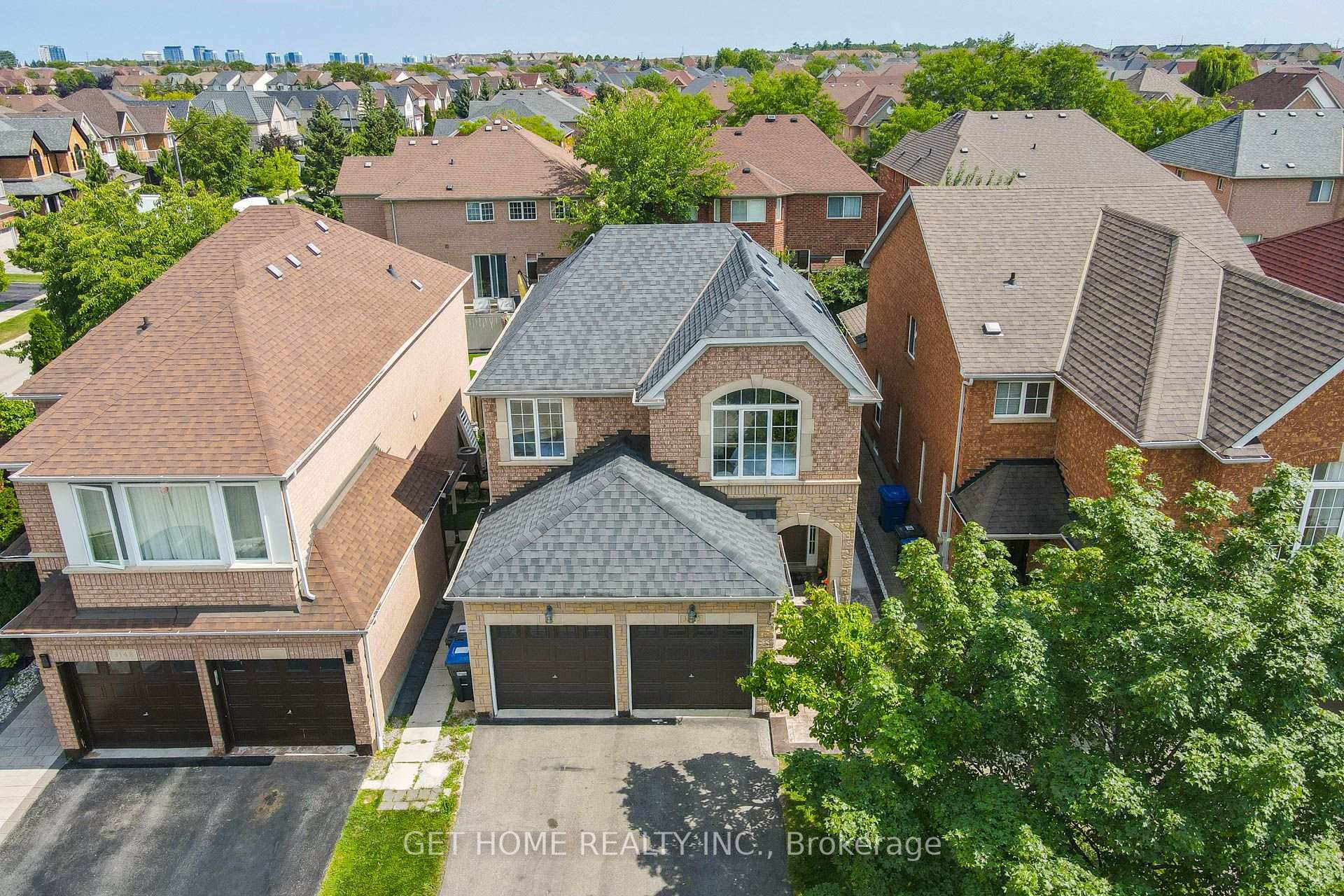 Front of 3152 Malham Gate