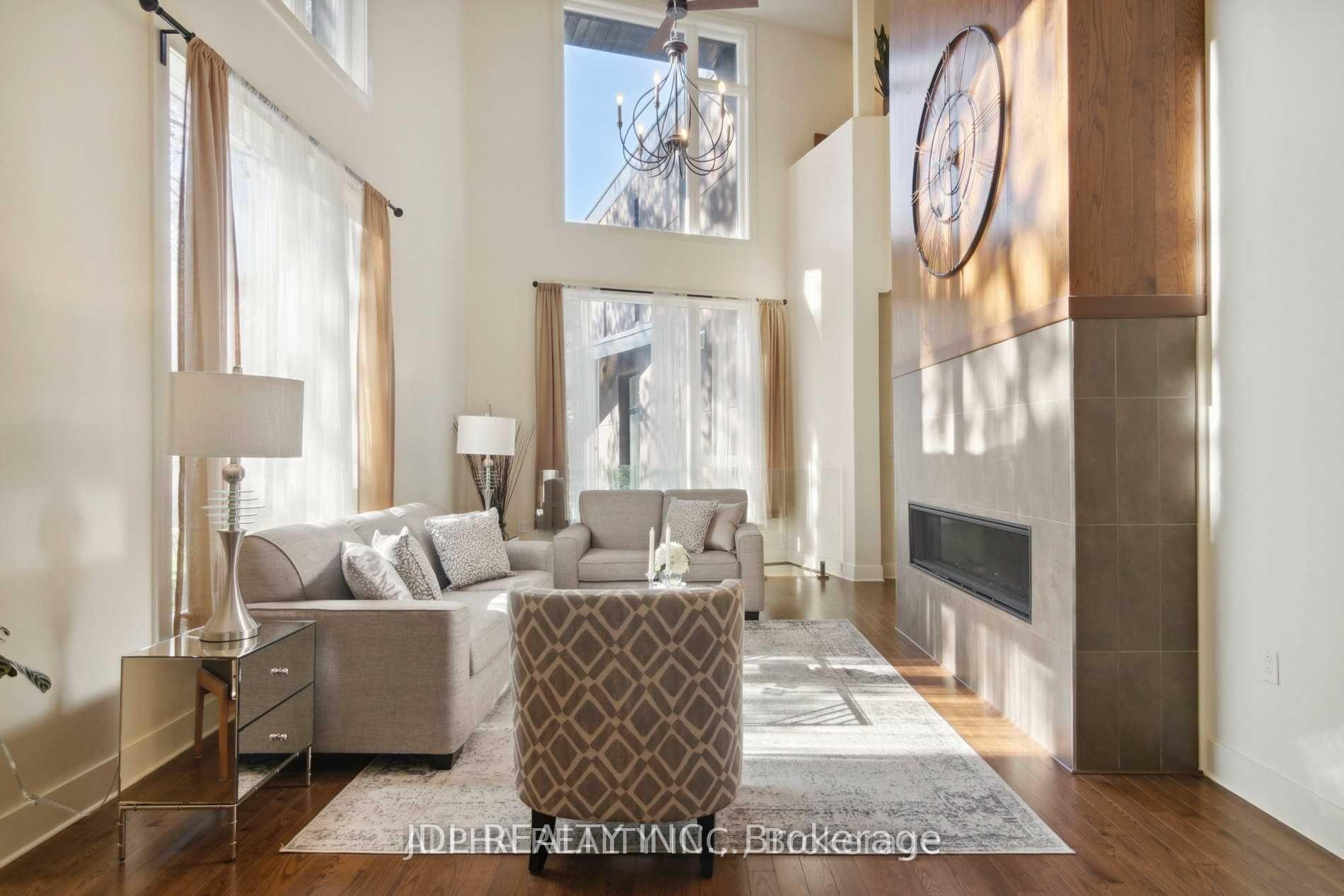 Photo 9 of 1436 Haig Boulevard, Mississauga, Lakeview — HOMEH