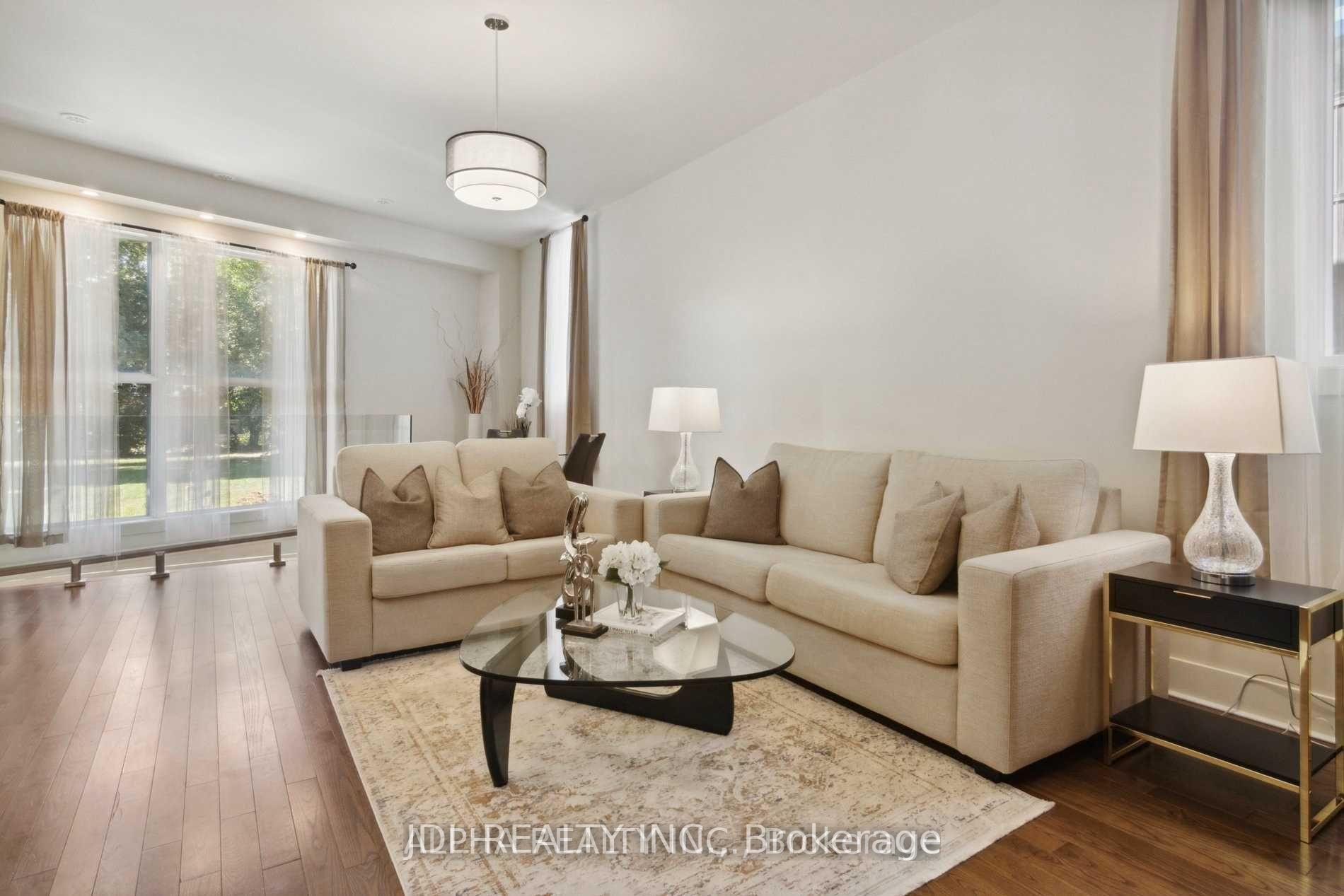 Photo 12 of 1436 Haig Boulevard, Mississauga, Lakeview — HOMEH