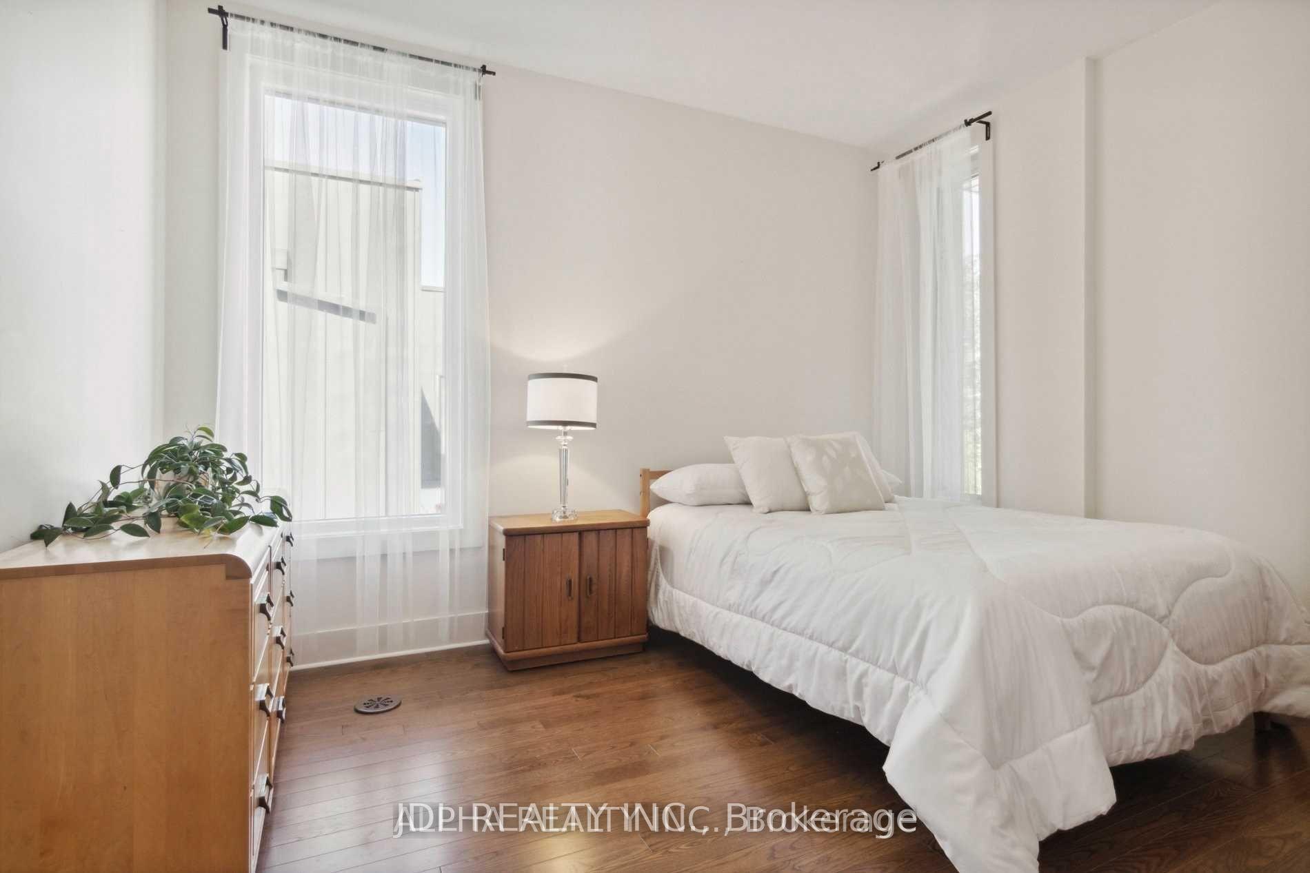 Photo 29 of 1436 Haig Boulevard, Mississauga, Lakeview — HOMEH