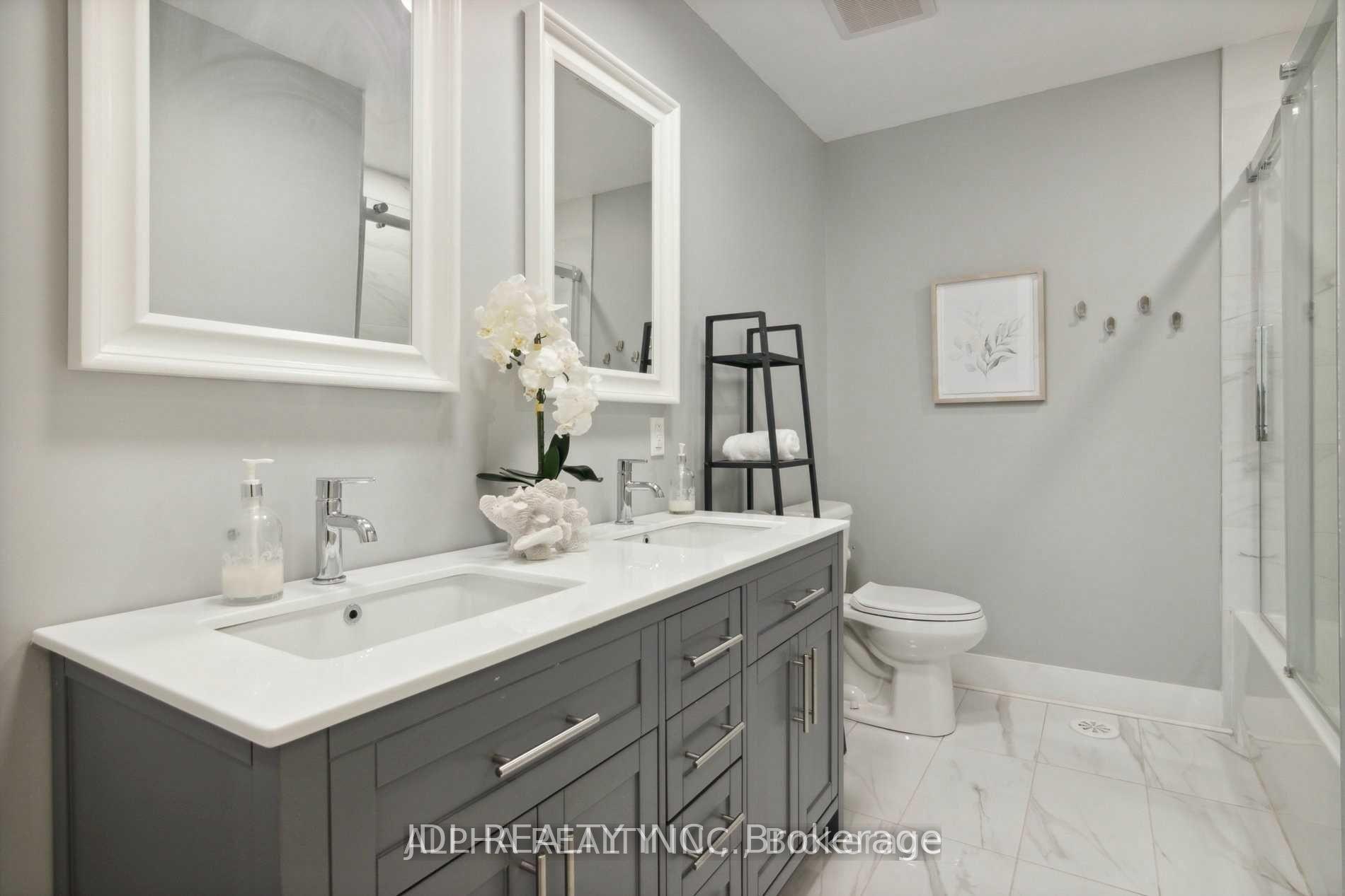 Photo 31 of 1436 Haig Boulevard, Mississauga, Lakeview — HOMEH