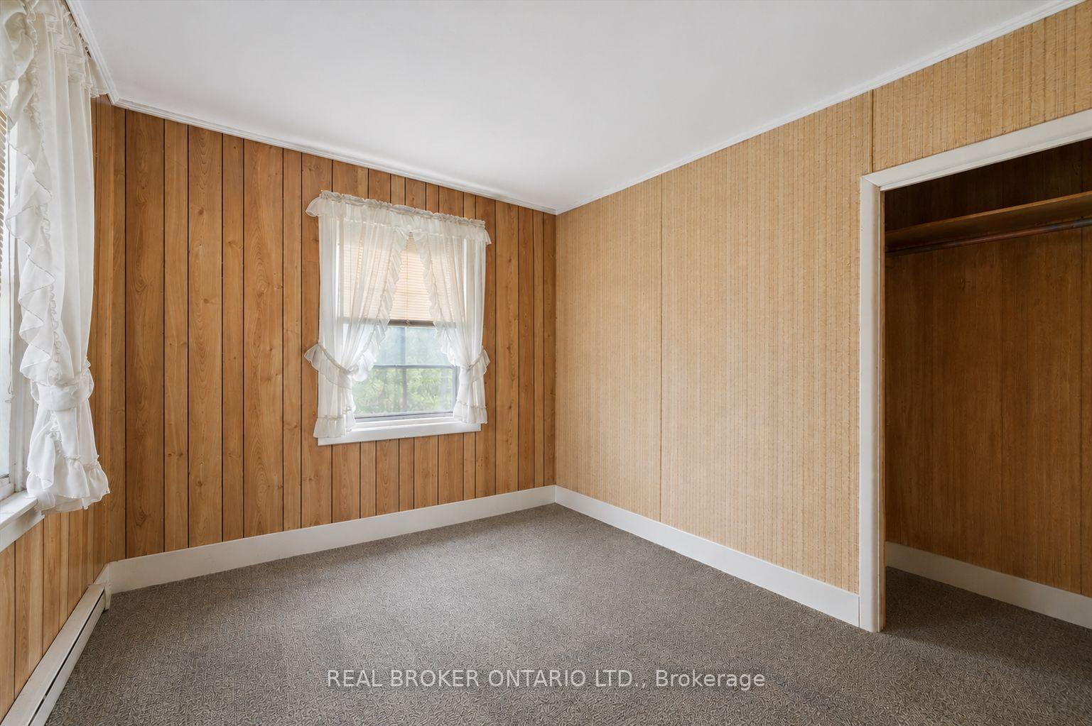 Photo 8 of 36 Elgin Street E, Woolwich — HOMEH