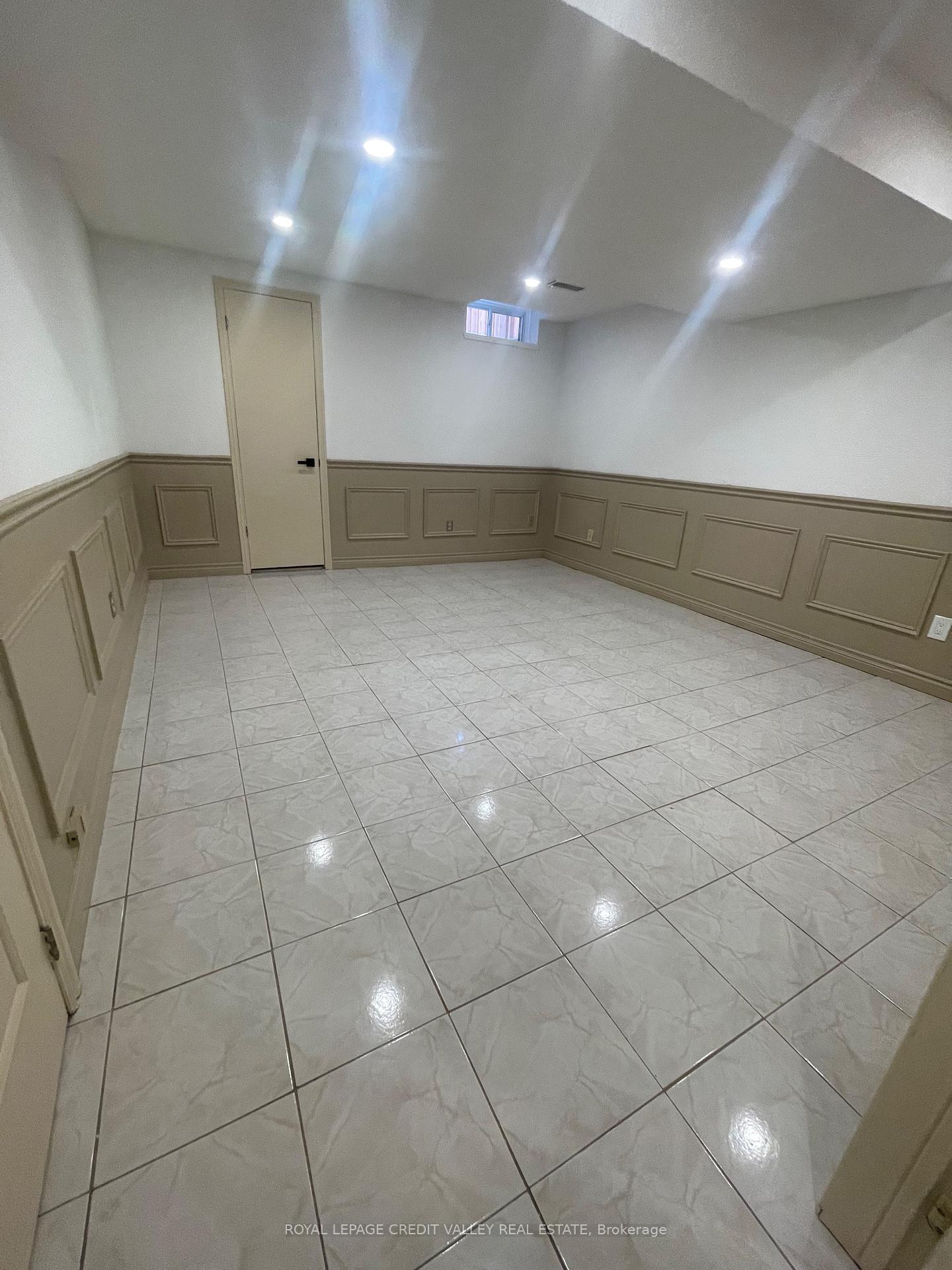 Photo 4 of 34 Jacana Street, Vaughan, West Woodbridge — HOMEH