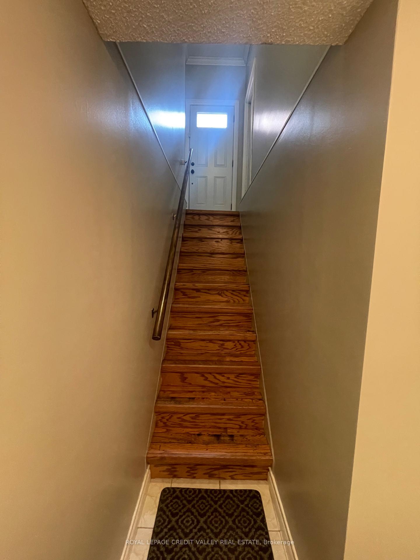 Photo 10 of 34 Jacana Street, Vaughan, West Woodbridge — HOMEH