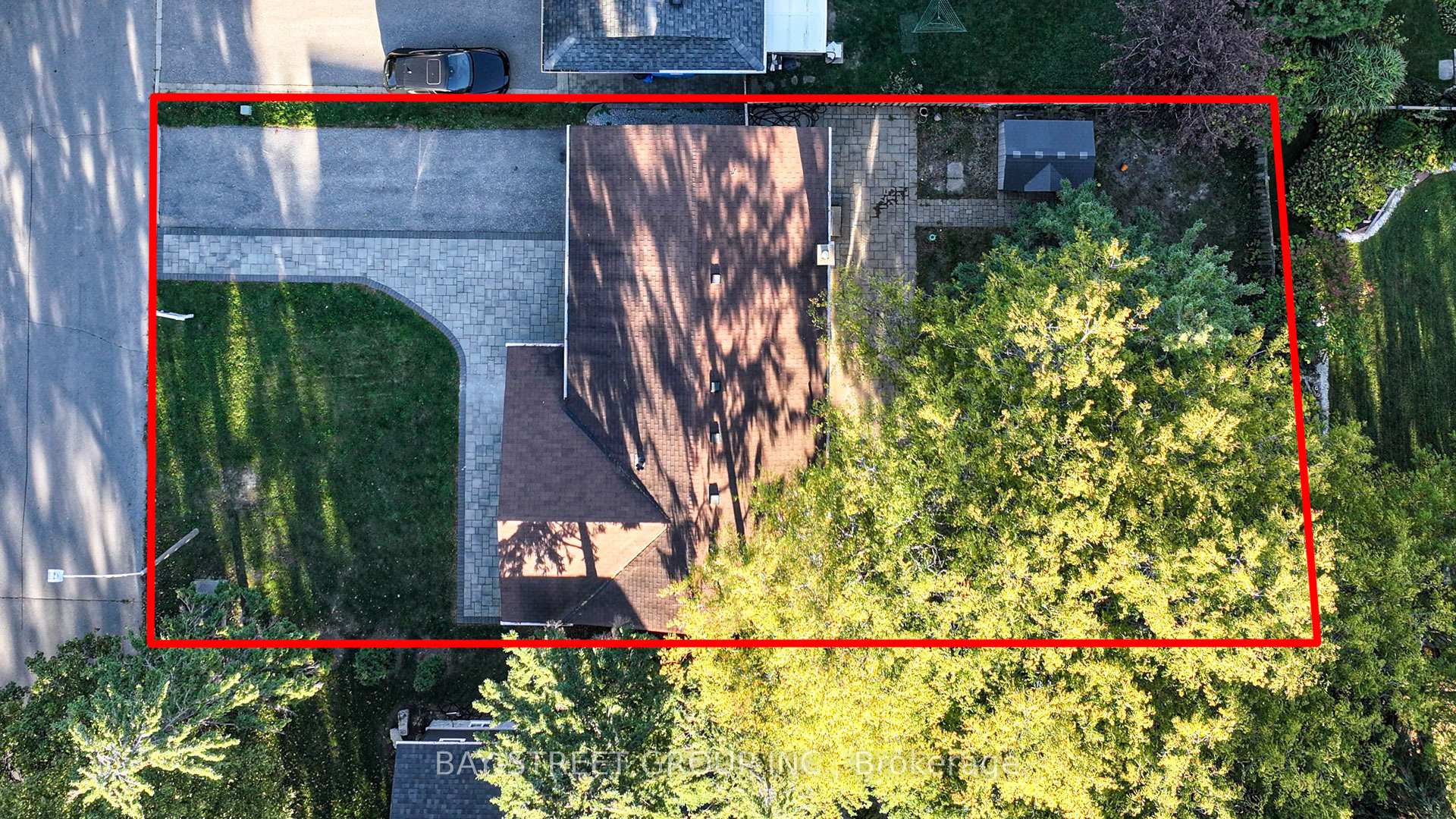 Photo 42 of 4 Sir Brandiles Place, Markham, Markham Village — HOMEH