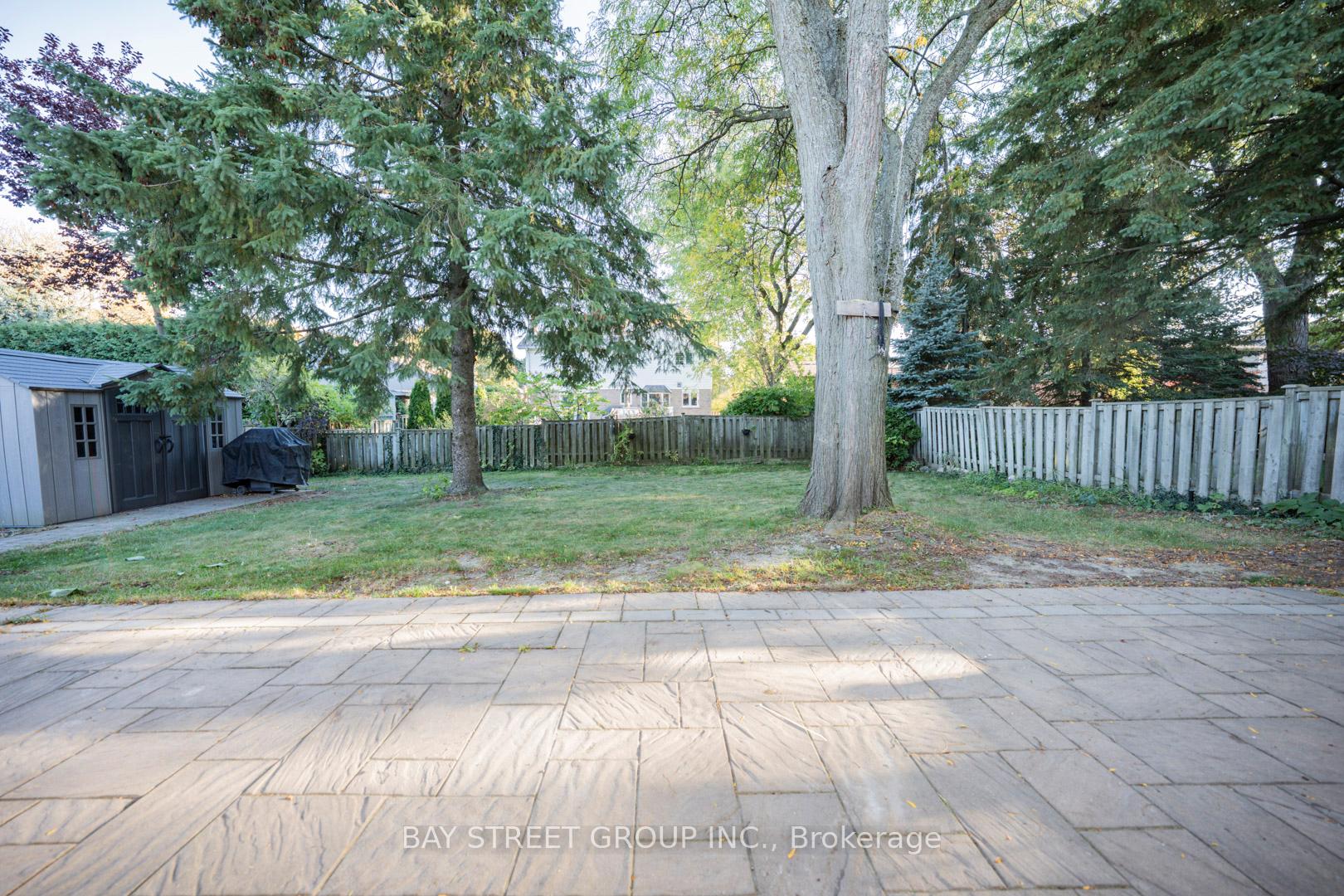 Photo 43 of 4 Sir Brandiles Place, Markham, Markham Village — HOMEH