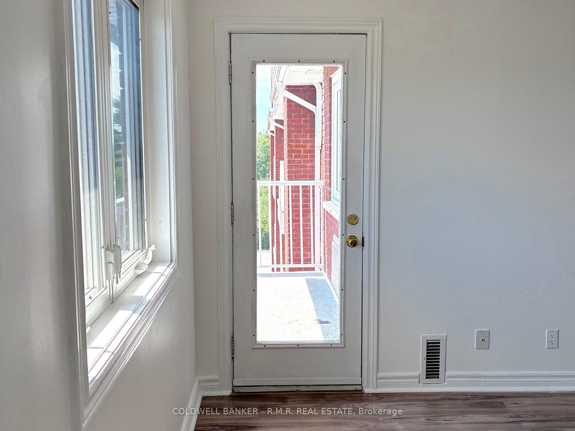 Photo 21 of Unit 403, 189 Lake Driveway West, Ajax, South West — HOMEH