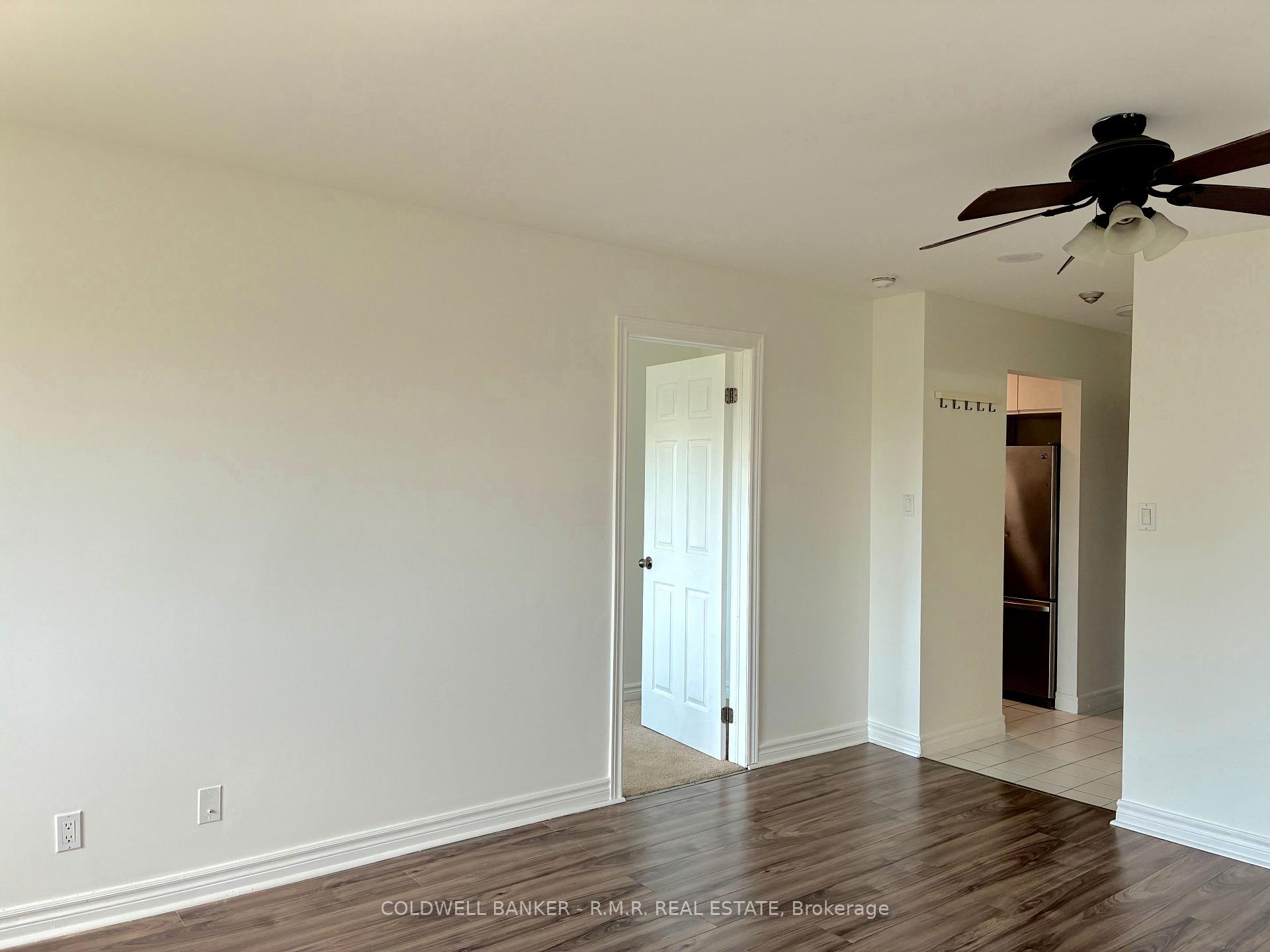 Photo 23 of Unit 403, 189 Lake Driveway West, Ajax, South West — HOMEH