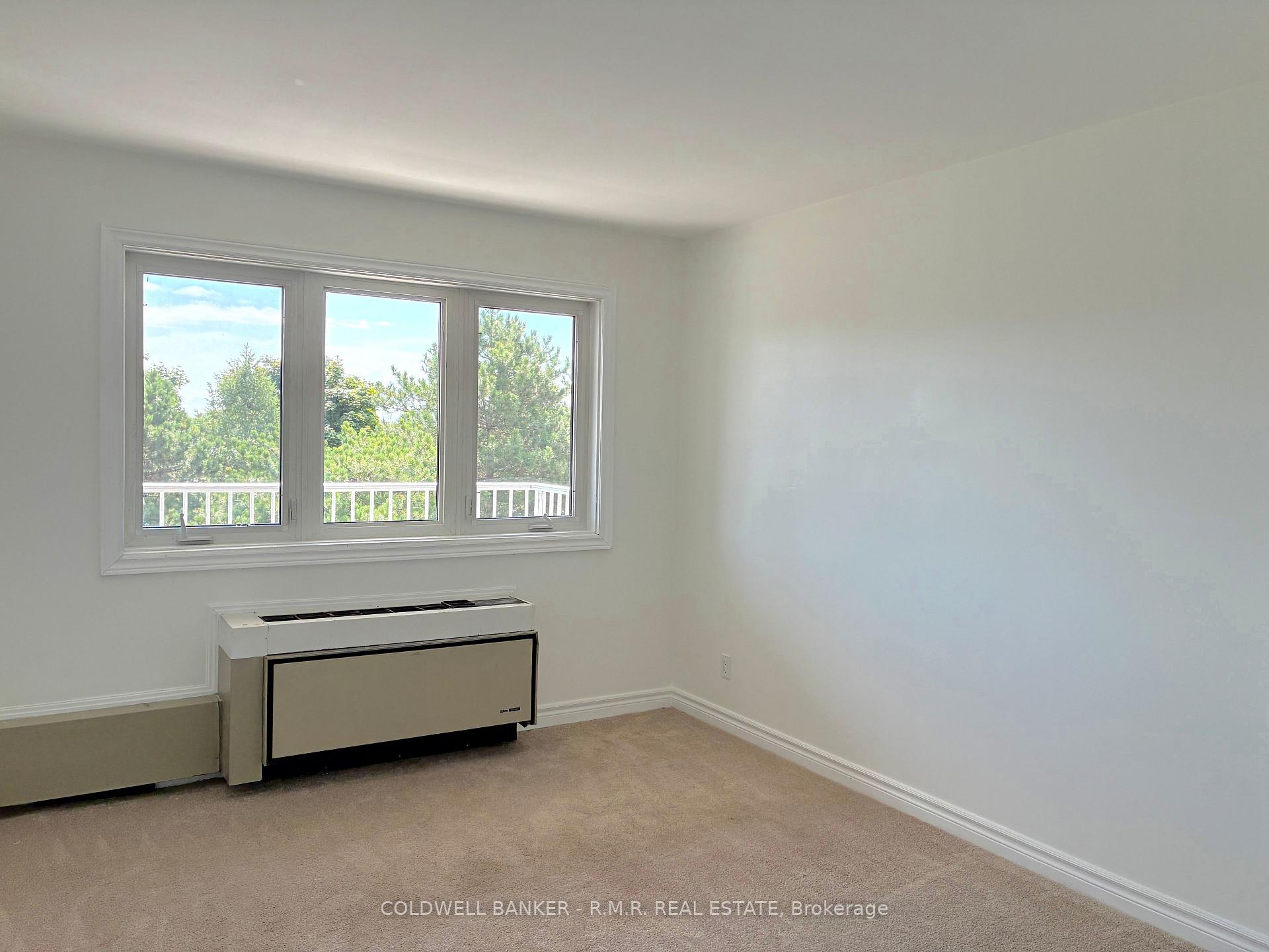 Photo 25 of Unit 403, 189 Lake Driveway West, Ajax, South West — HOMEH