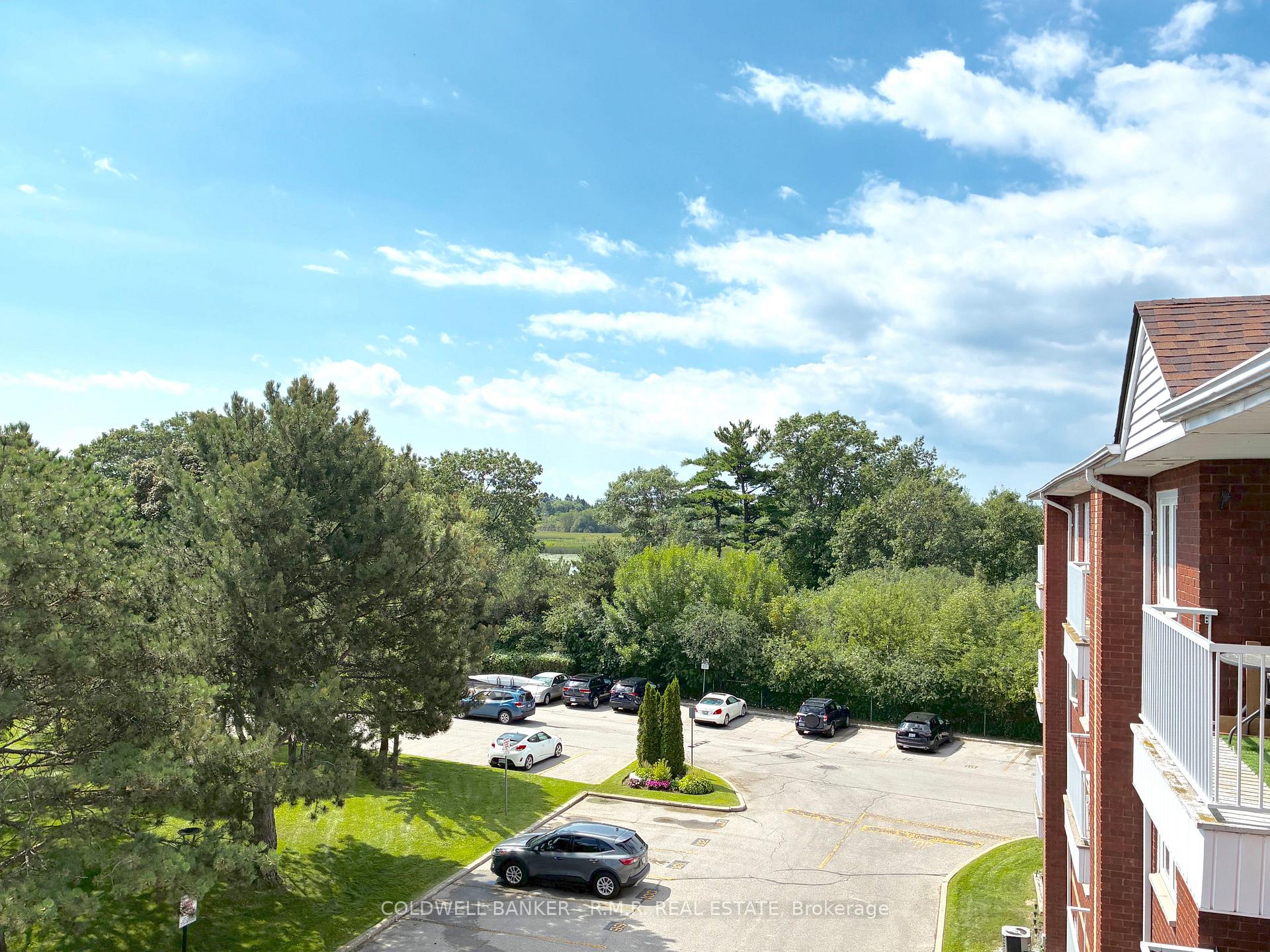 Photo 29 of Unit 403, 189 Lake Driveway West, Ajax, South West — HOMEH