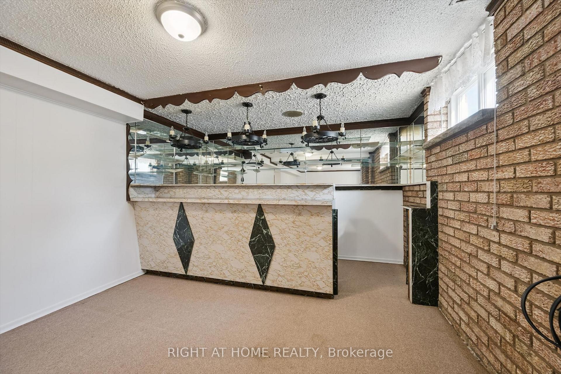 Photo 26 of 27 Jocada Road, North York, Maple Leaf — HOMEH