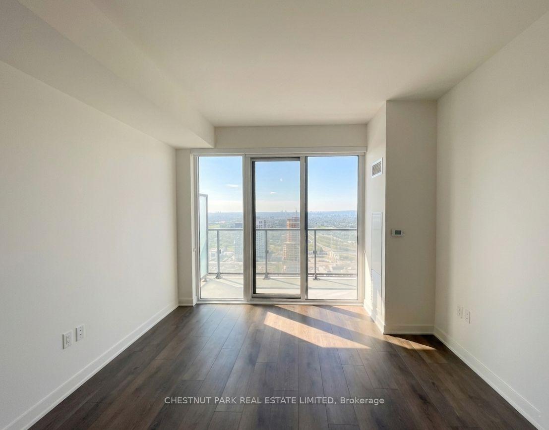 Photo 5 of Unit 2302, 95 Oneida Crescent, Richmond Hill, Langstaff — HOMEH
