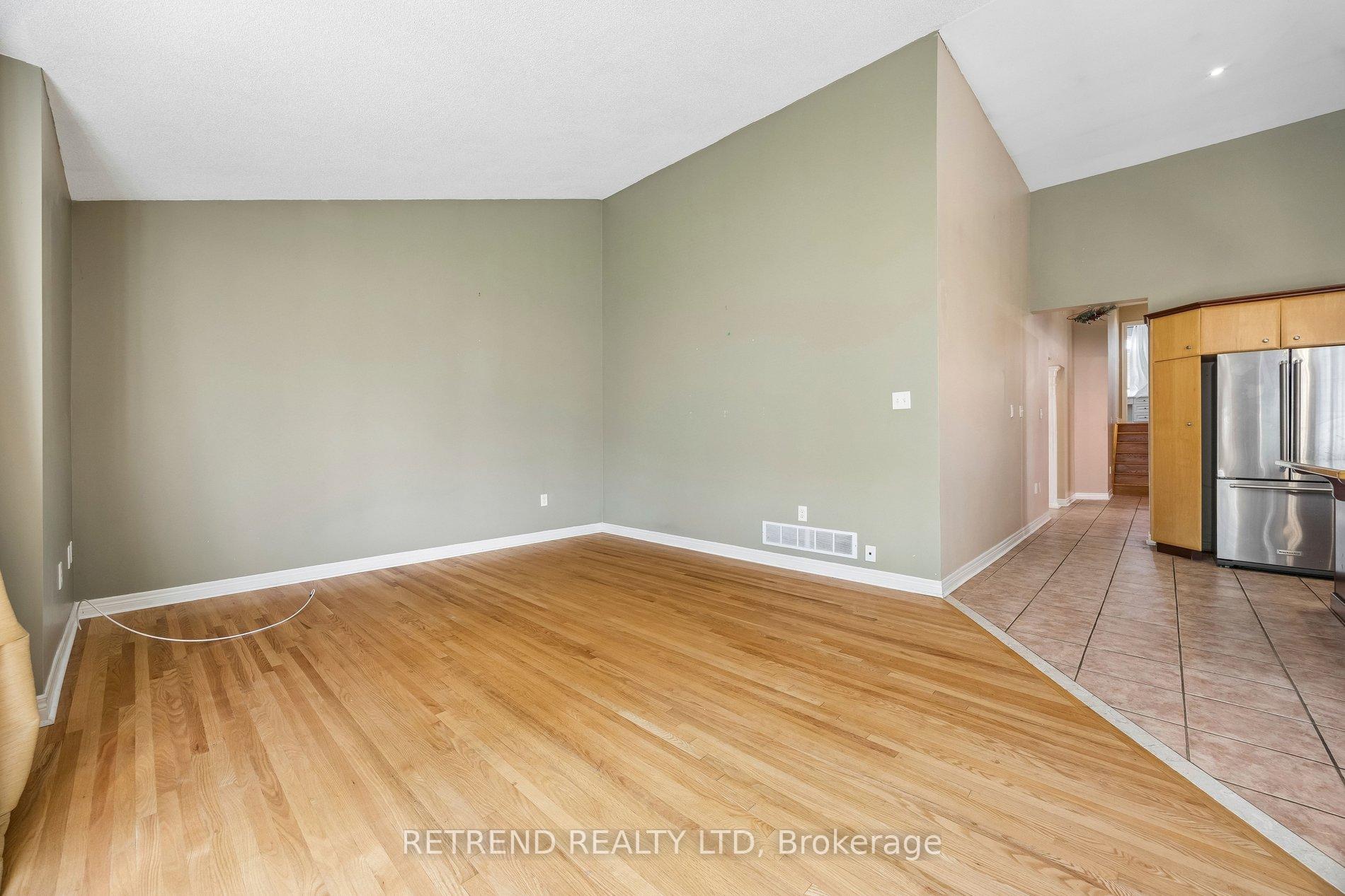 Photo 16 of 27 Terrastone Court, Caledon, Bolton West — HOMEH