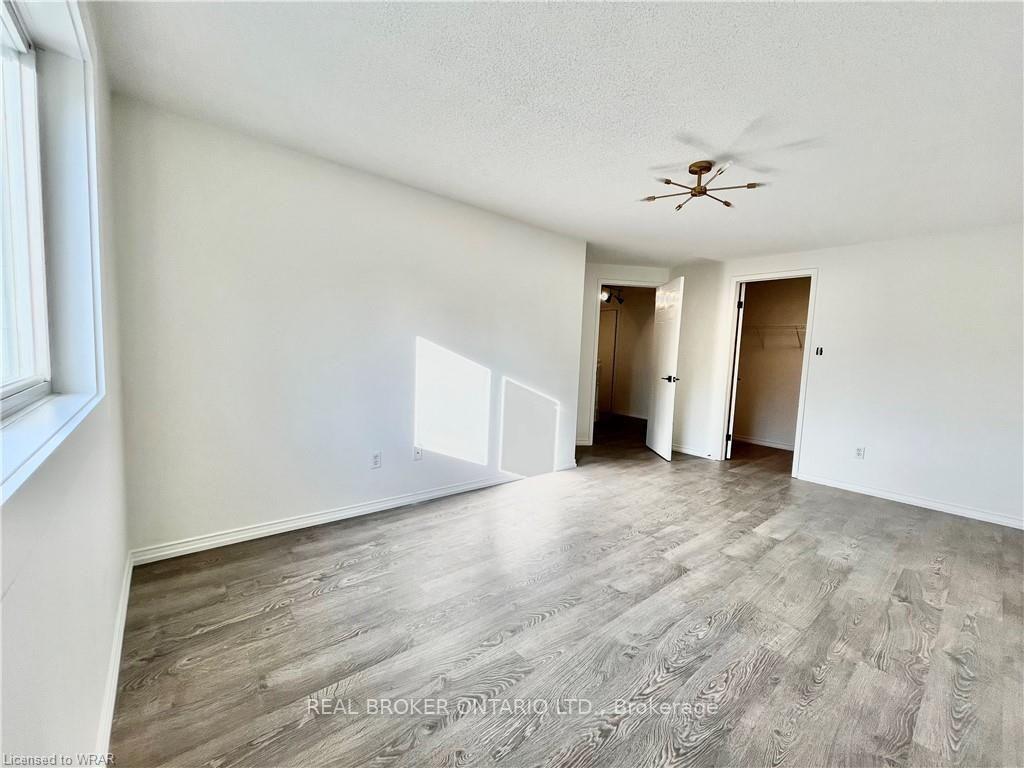 Photo 9 of 412 Exmoor Street, Waterloo, Bridgeport — HOMEH